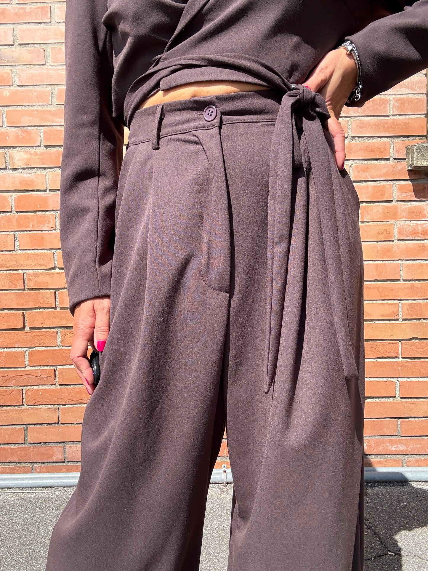 Kiki Six Pantalone Palazzo con Pinces Moro