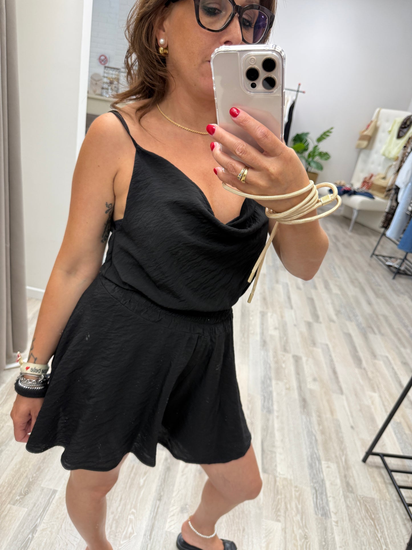 Haveone top in viscosa goffrata nero