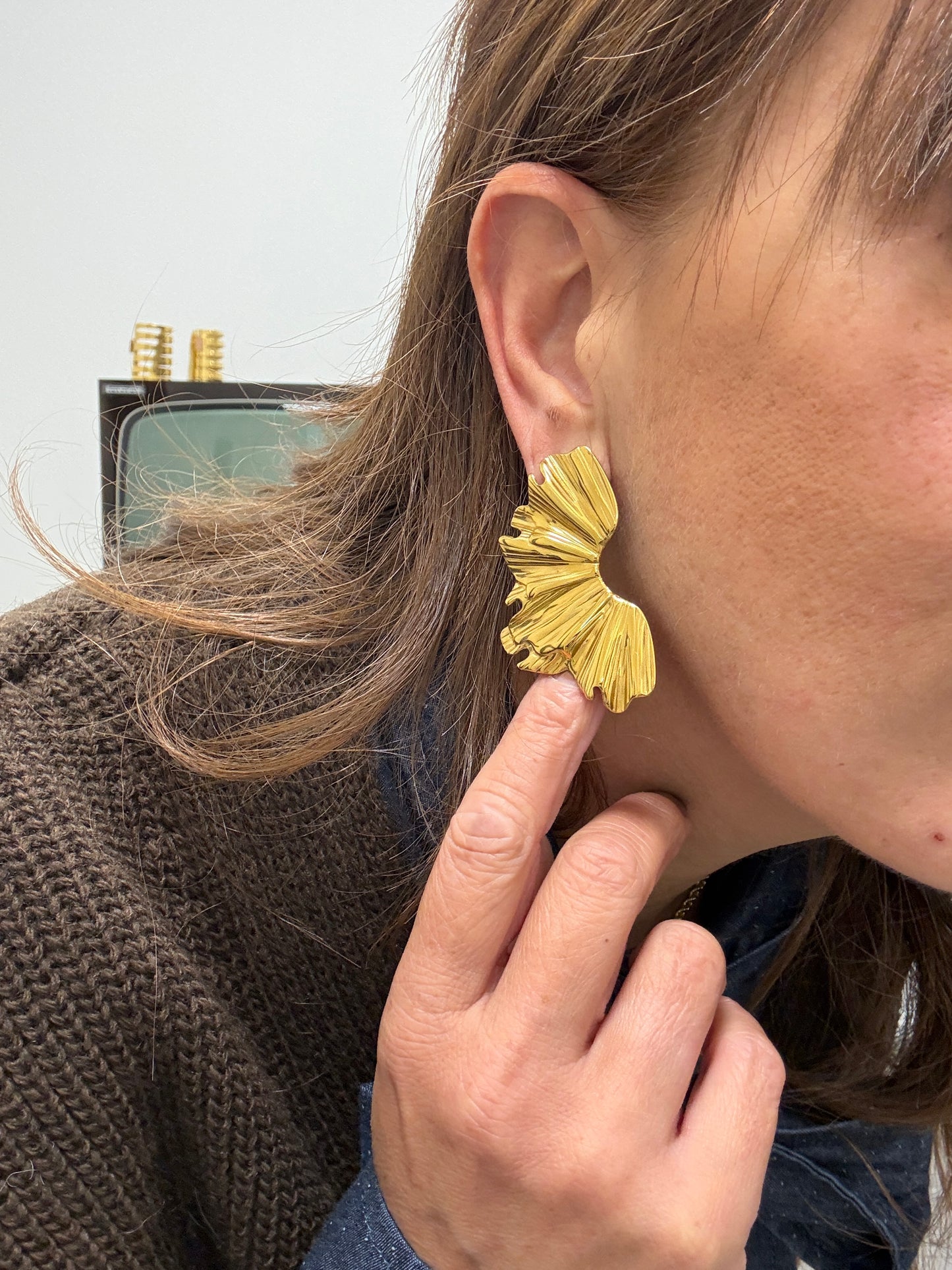 Orecchini ventaglio acciaio oro