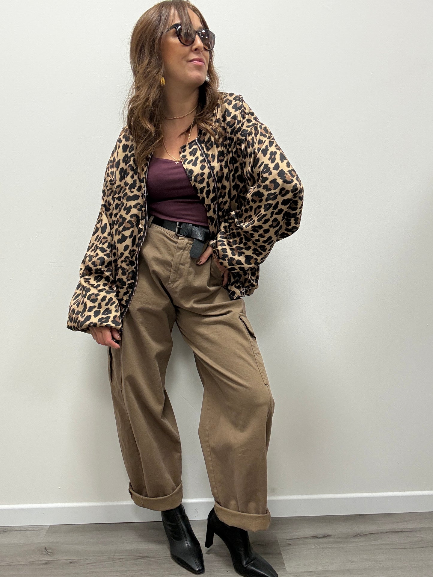 Pantaloni ovetto cargo Susy Mix fango