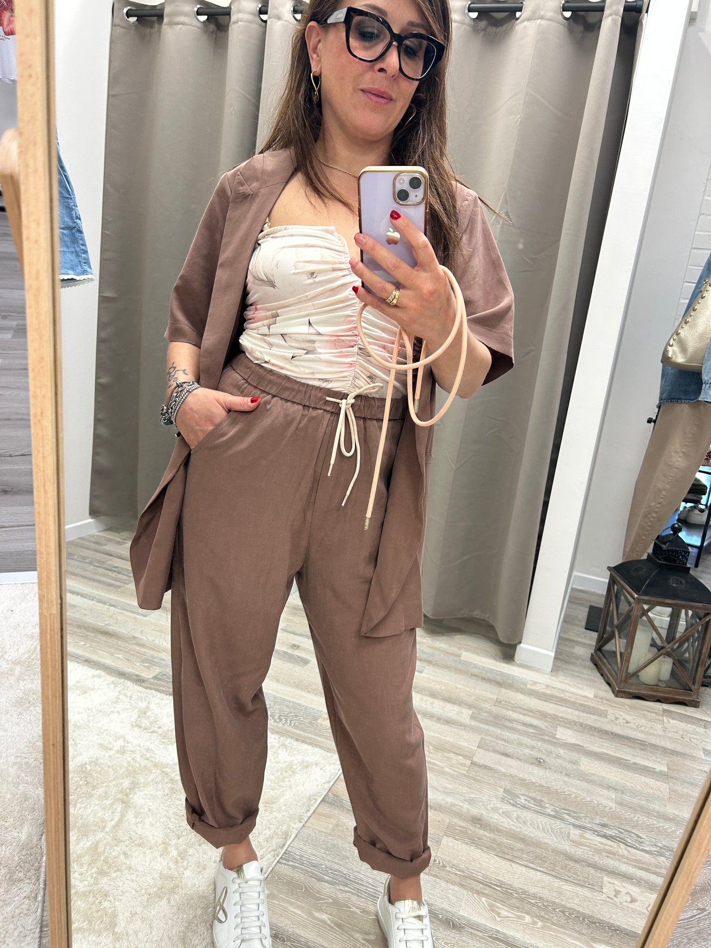 You decide pantalone carrot in lino mocha mousse