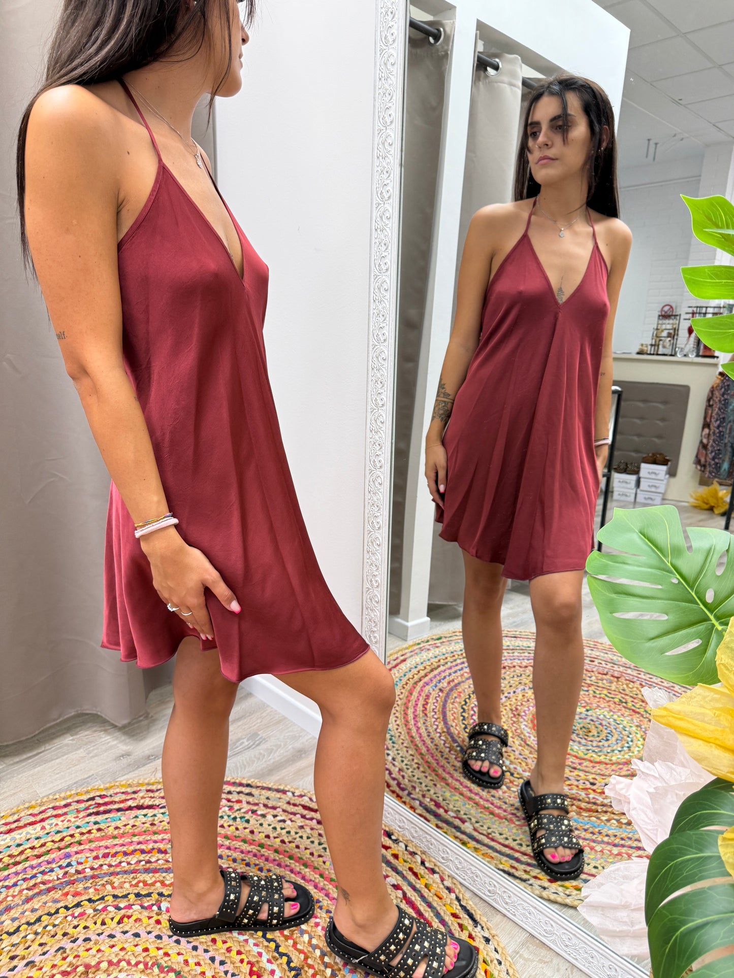 HaveOne Abito Fazzoletto Corto Rosso India