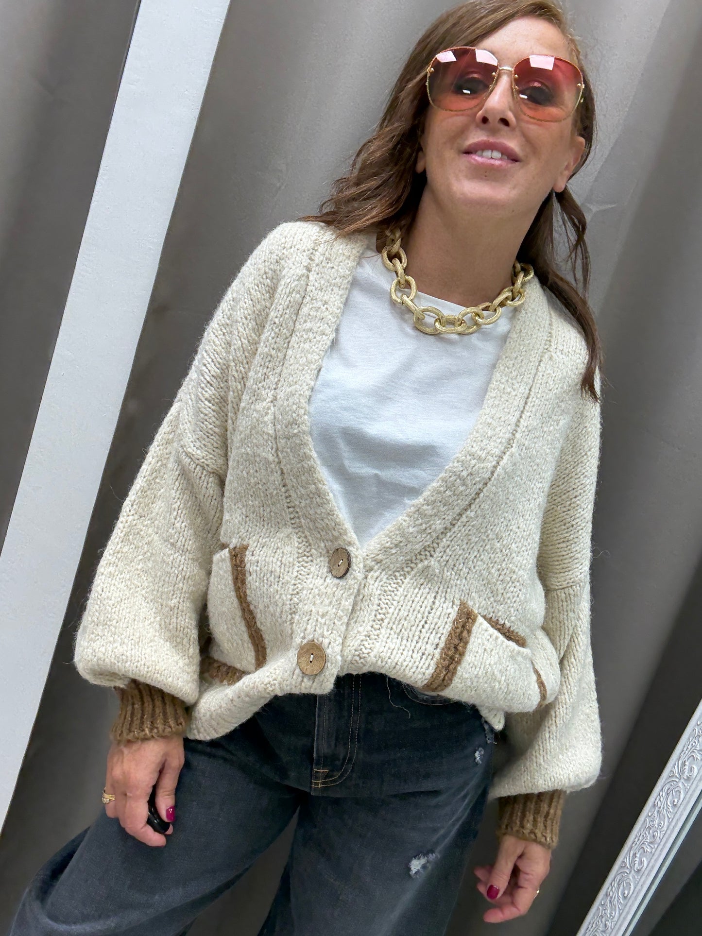 HaveOne Cardigan Tre Bottoni Burro