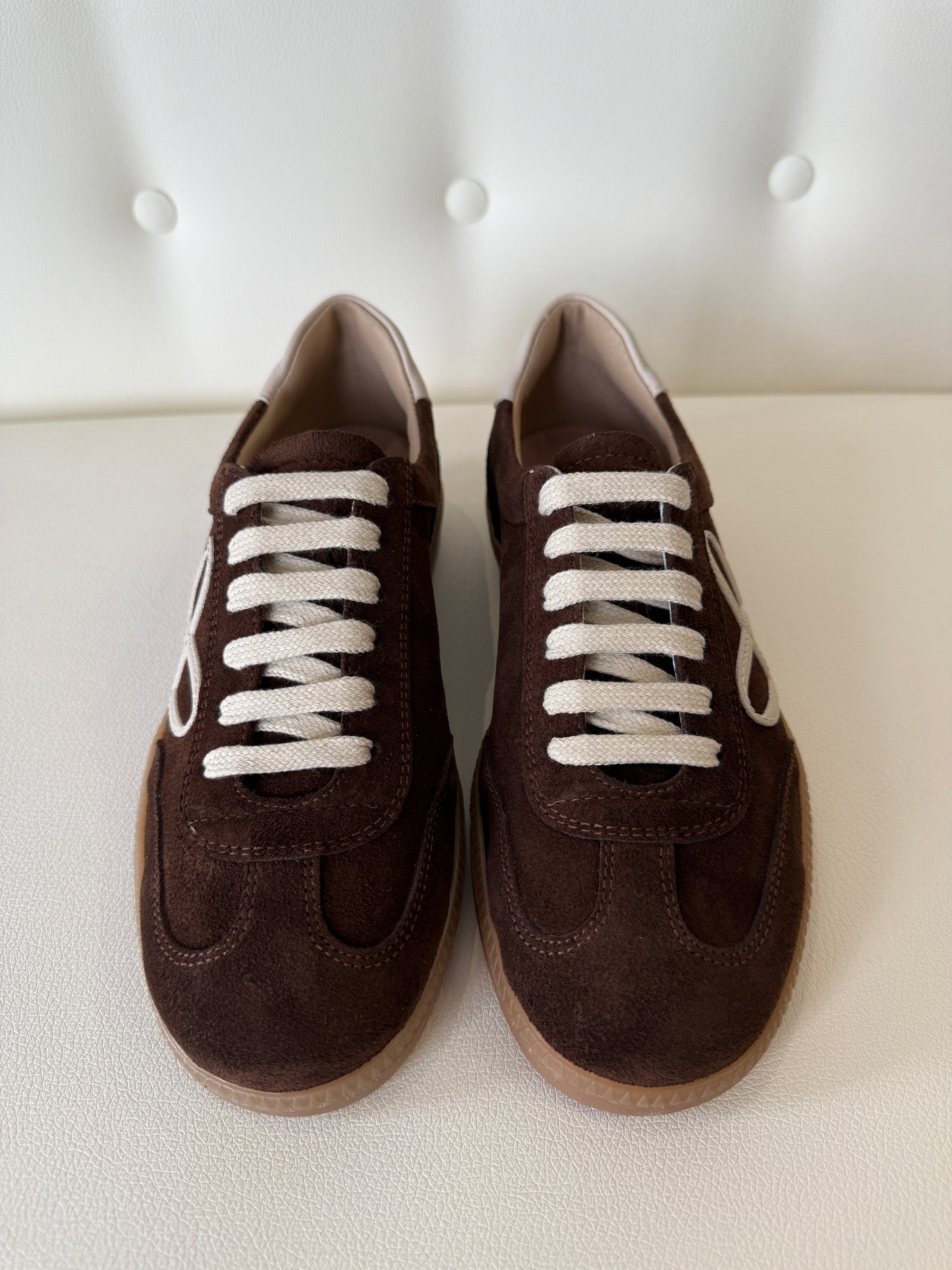 Ovyé Sneakers in Crosta Moro
