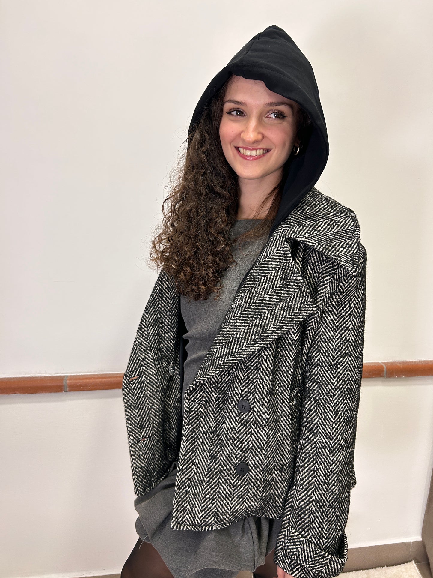 Susy Mix Herringbone Short Coat