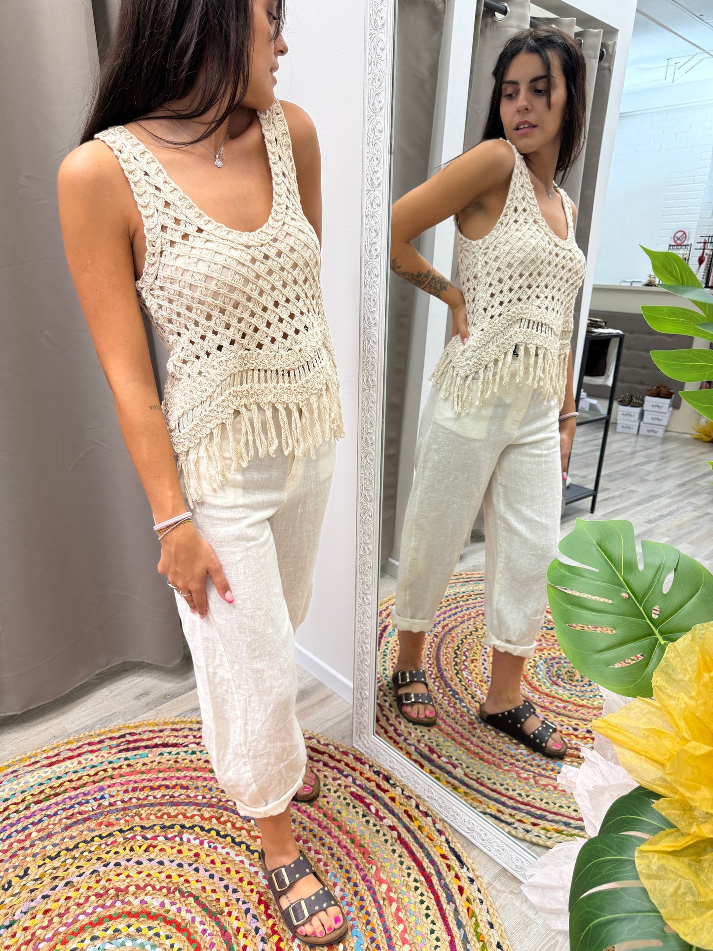 Canotta top crochet con frange