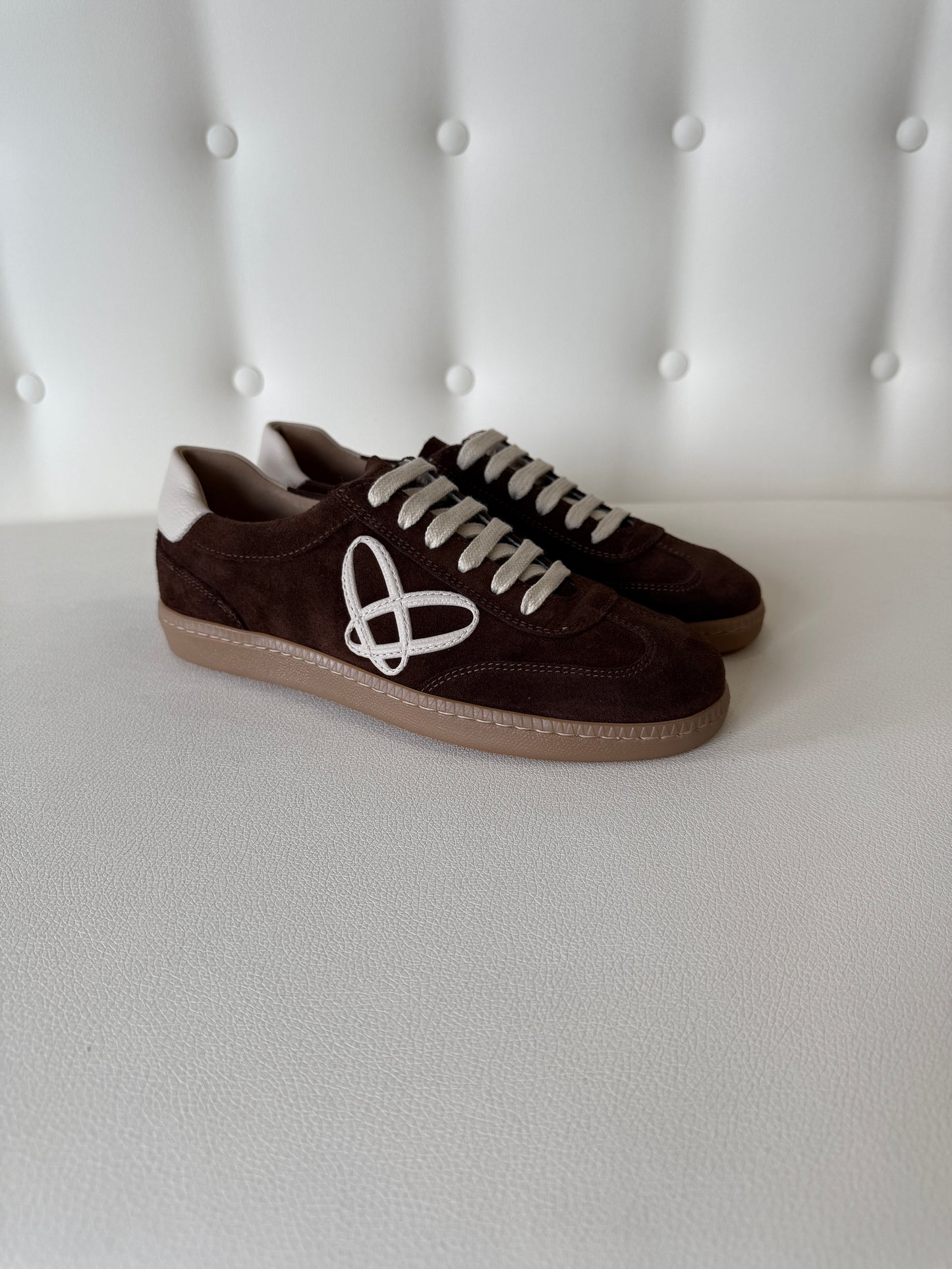 Ovyé Sneakers in Crosta Moro