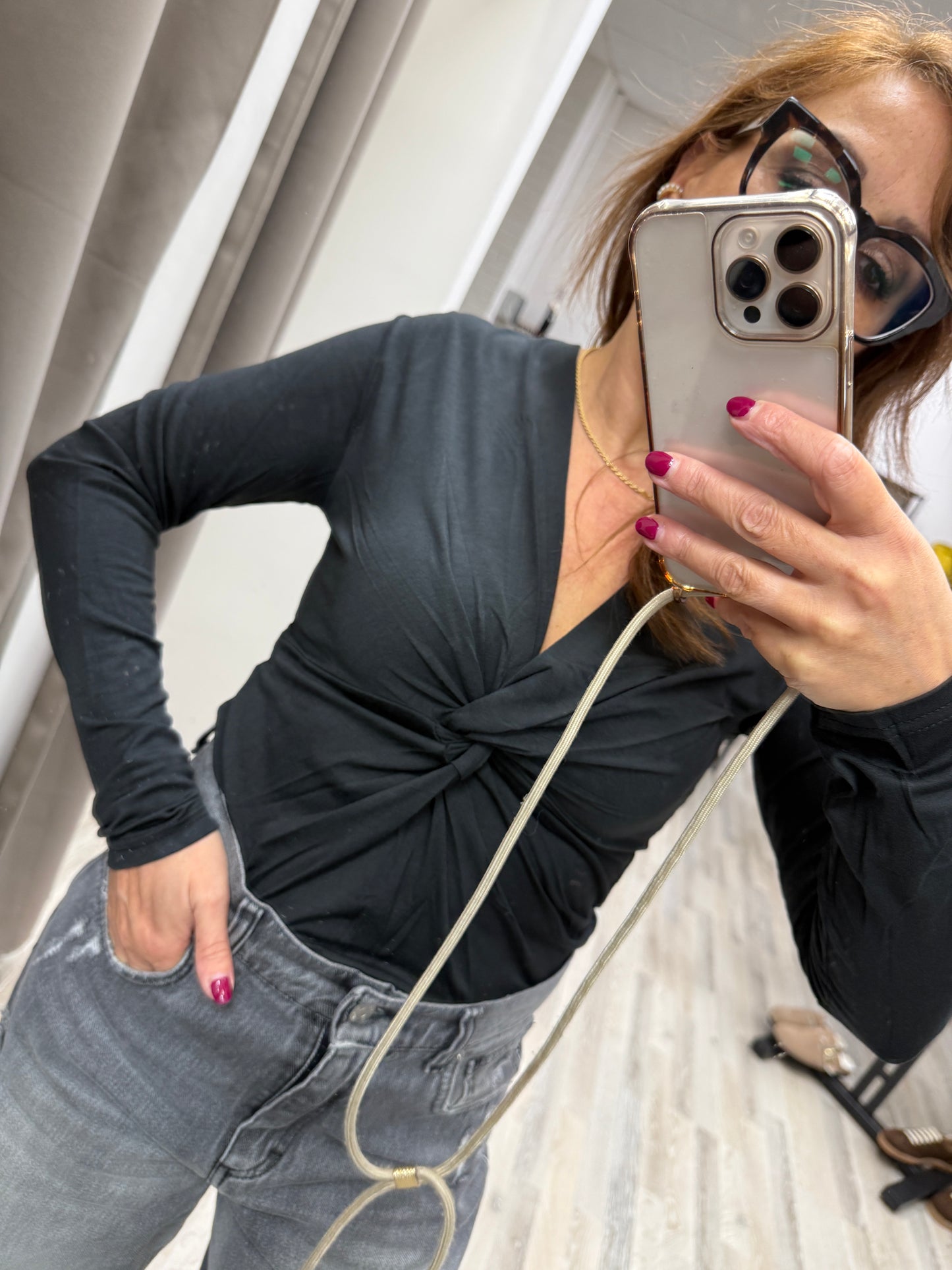 Maglia con nodo nero Susy Mix