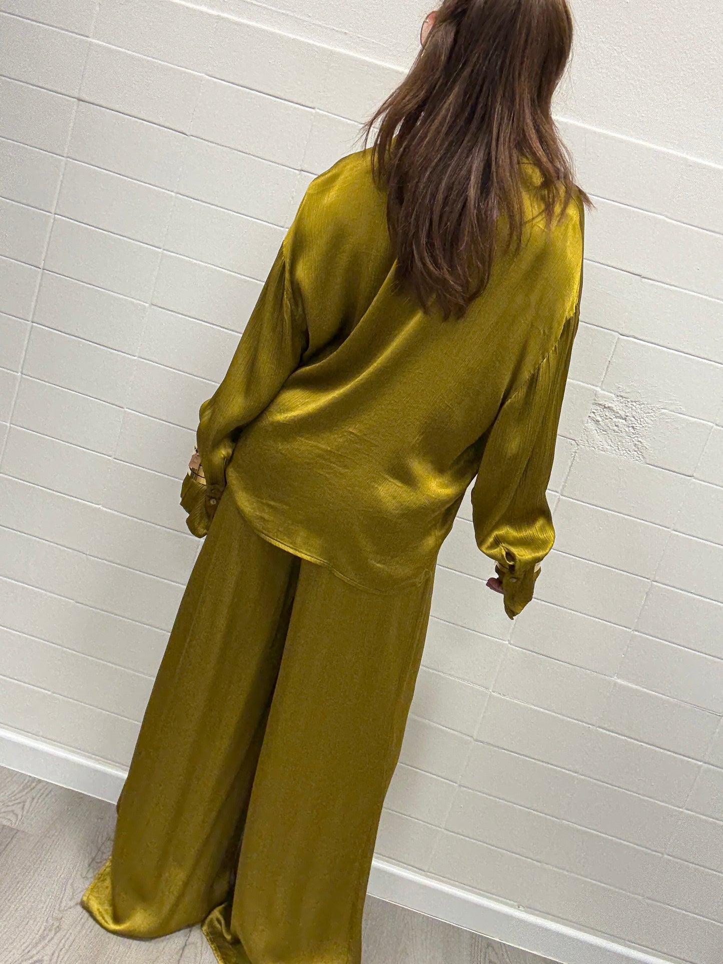 Pantalone in viscosa stropicciata olio Haveone