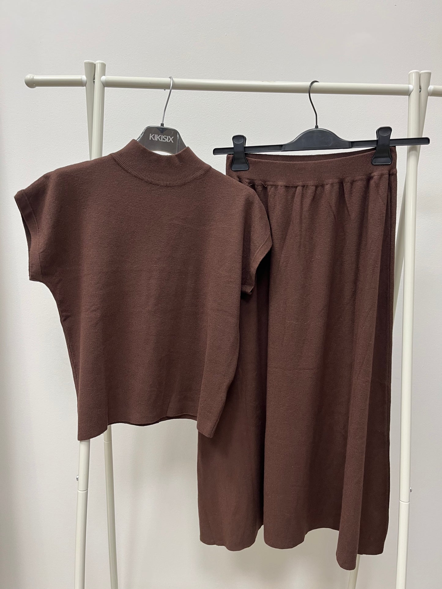 Kiki Six completo in Maglia Moro