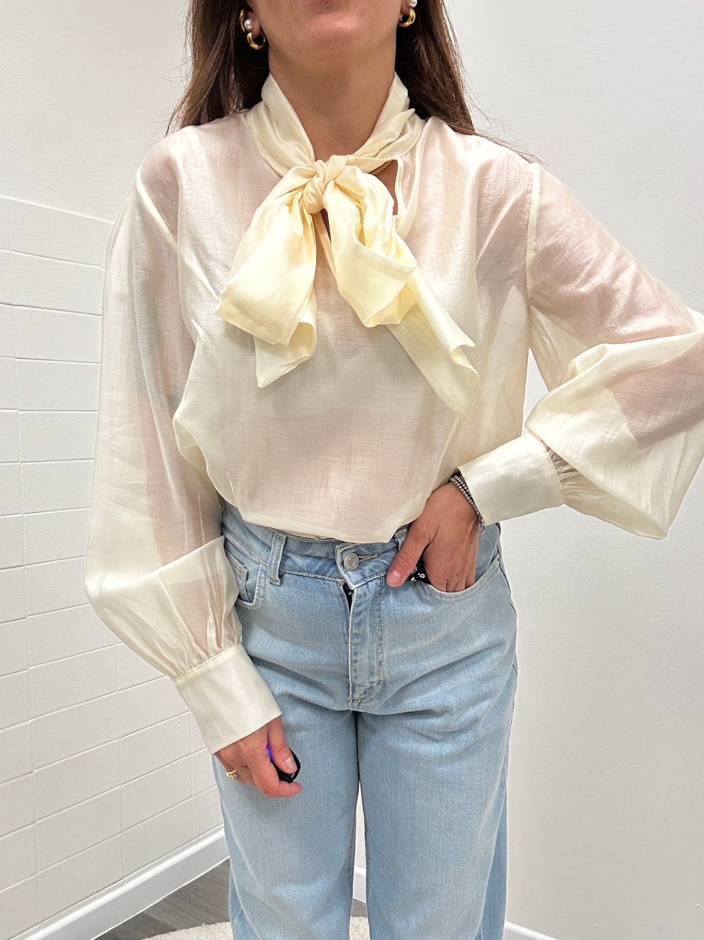 Haveone camicia con fiocco