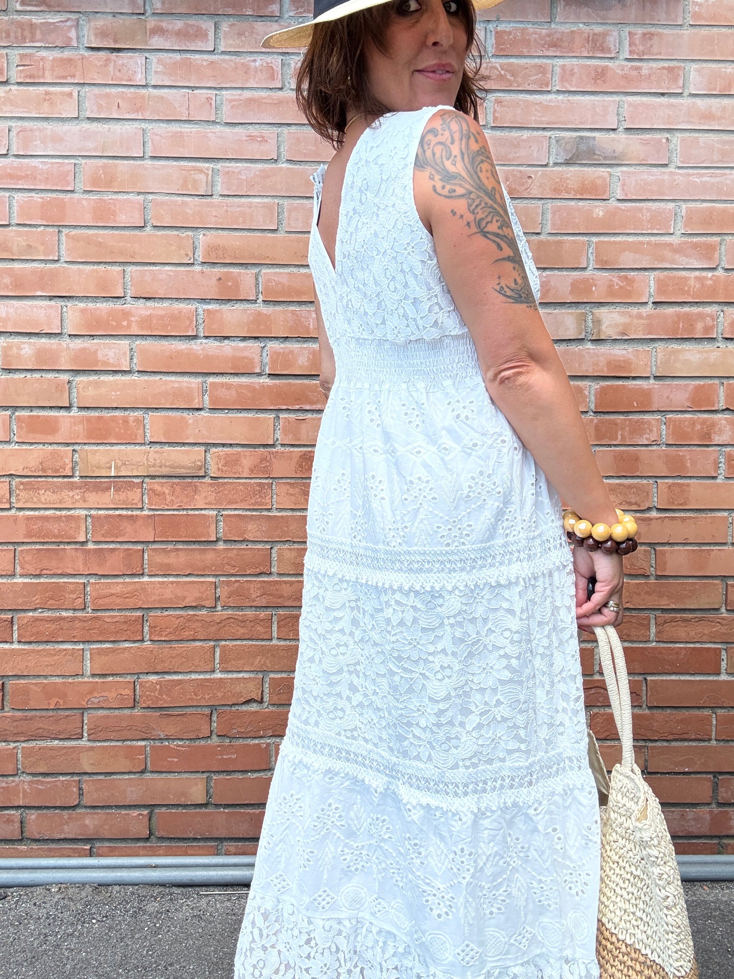 Abito pizzo a balze Susy Mix