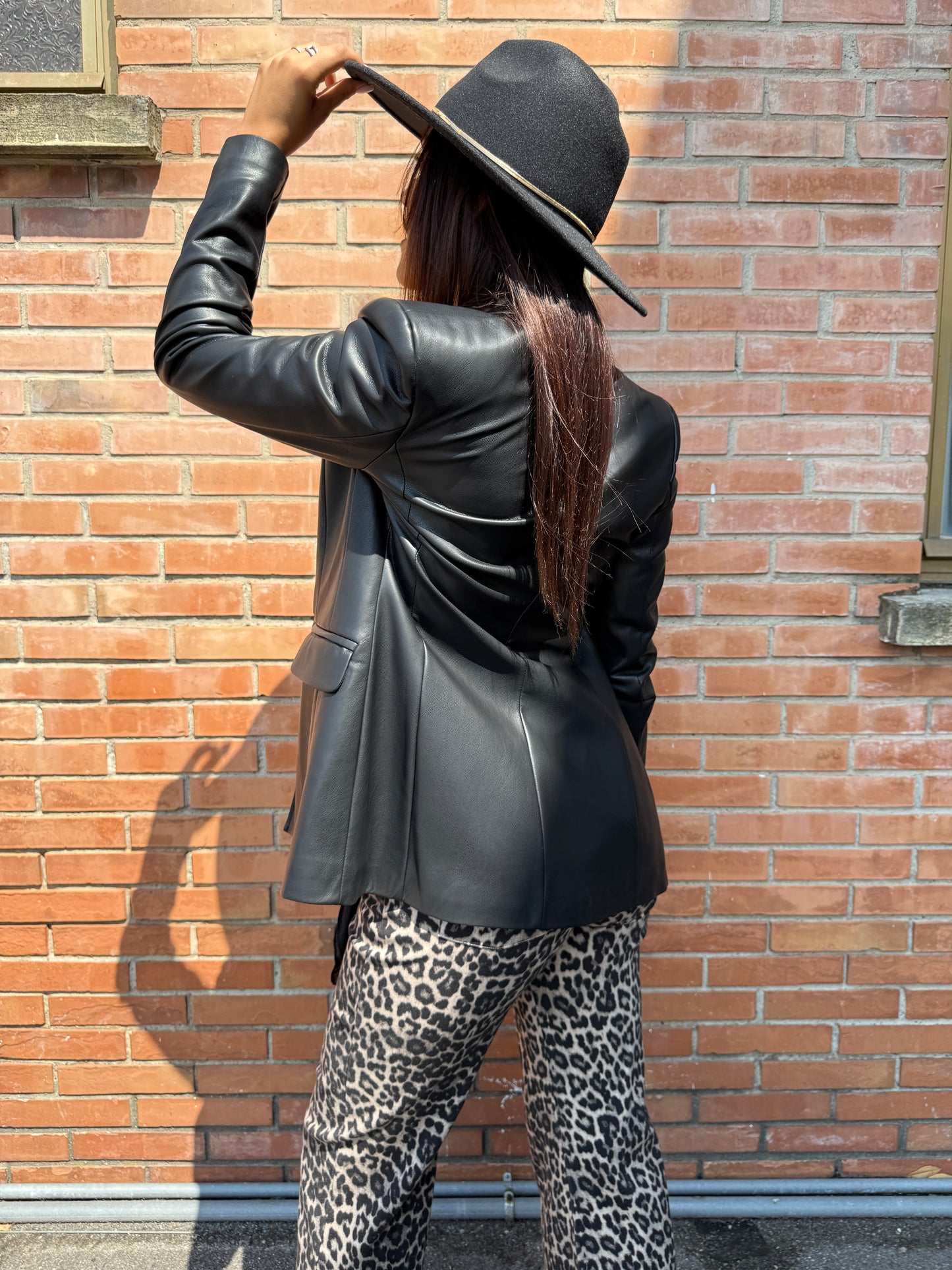 Susy Mix Giacca sfiancata in Ecopelle Nera