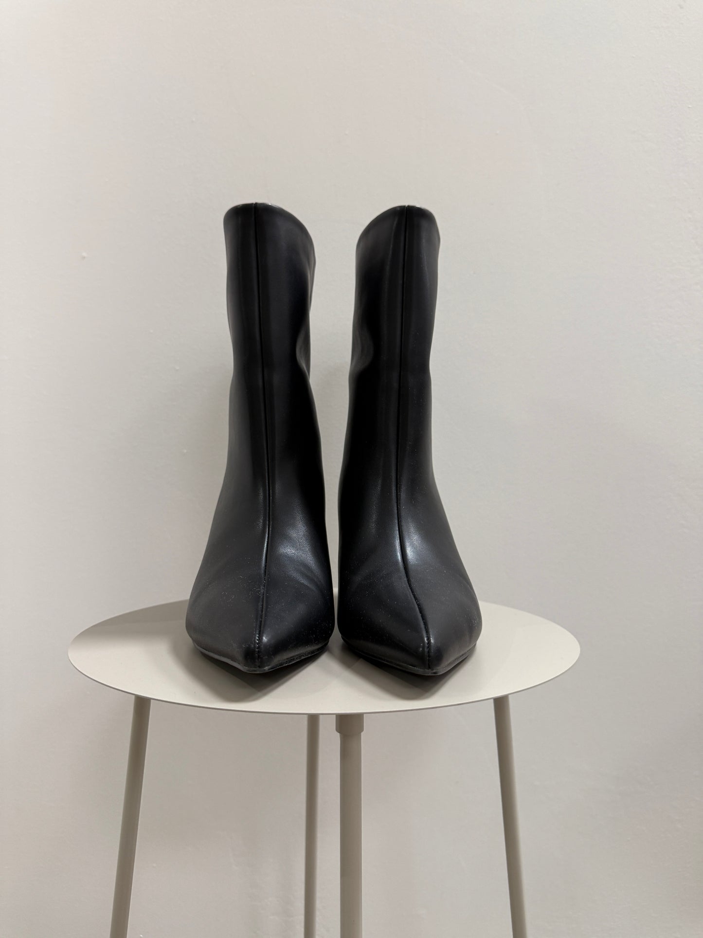 Tronchetto a tubo in Ecopelle Nero