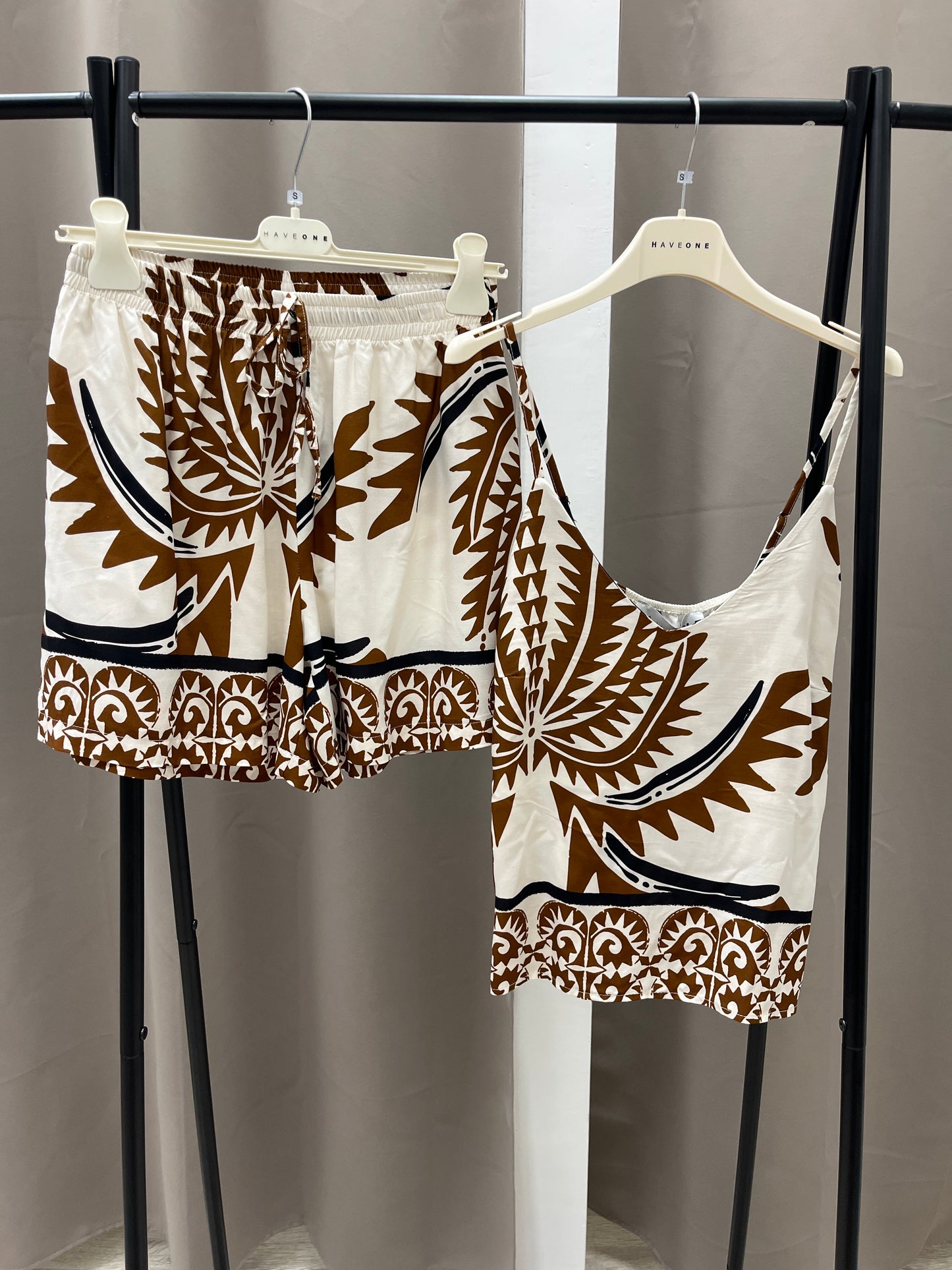 HaveOne Short Fantasia Etnica