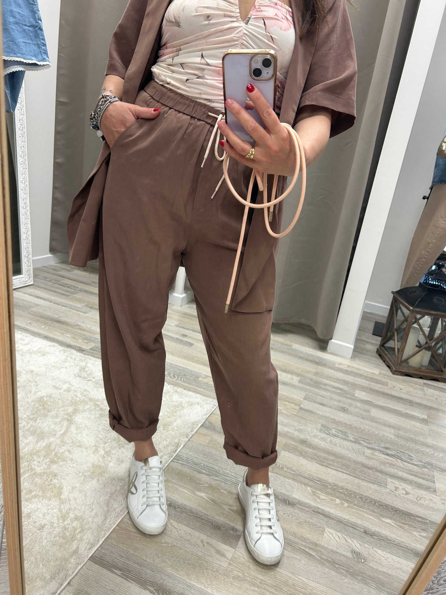 You decide pantalone carrot in lino mocha mousse