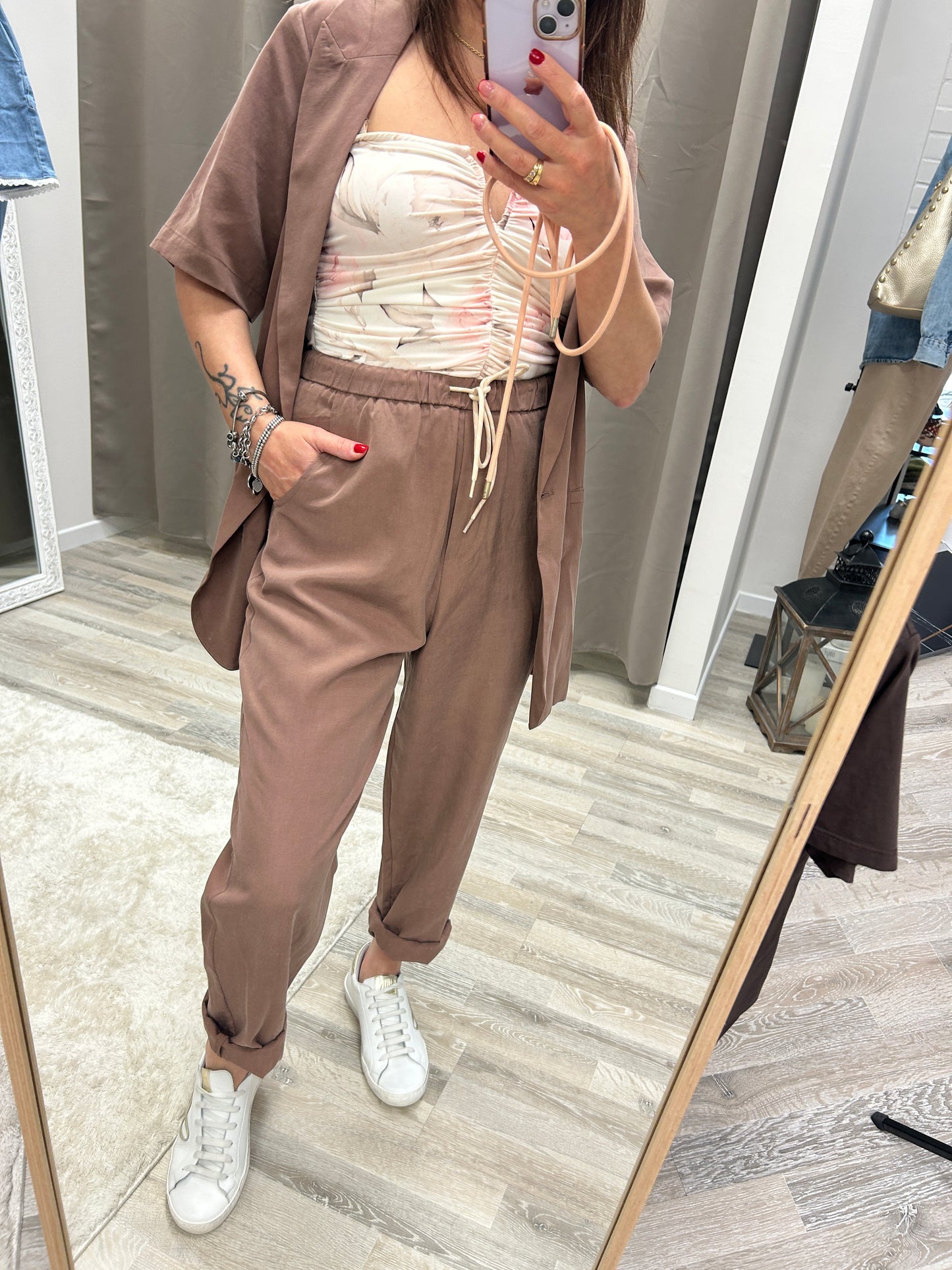 You decide pantalone carrot in lino mocha mousse