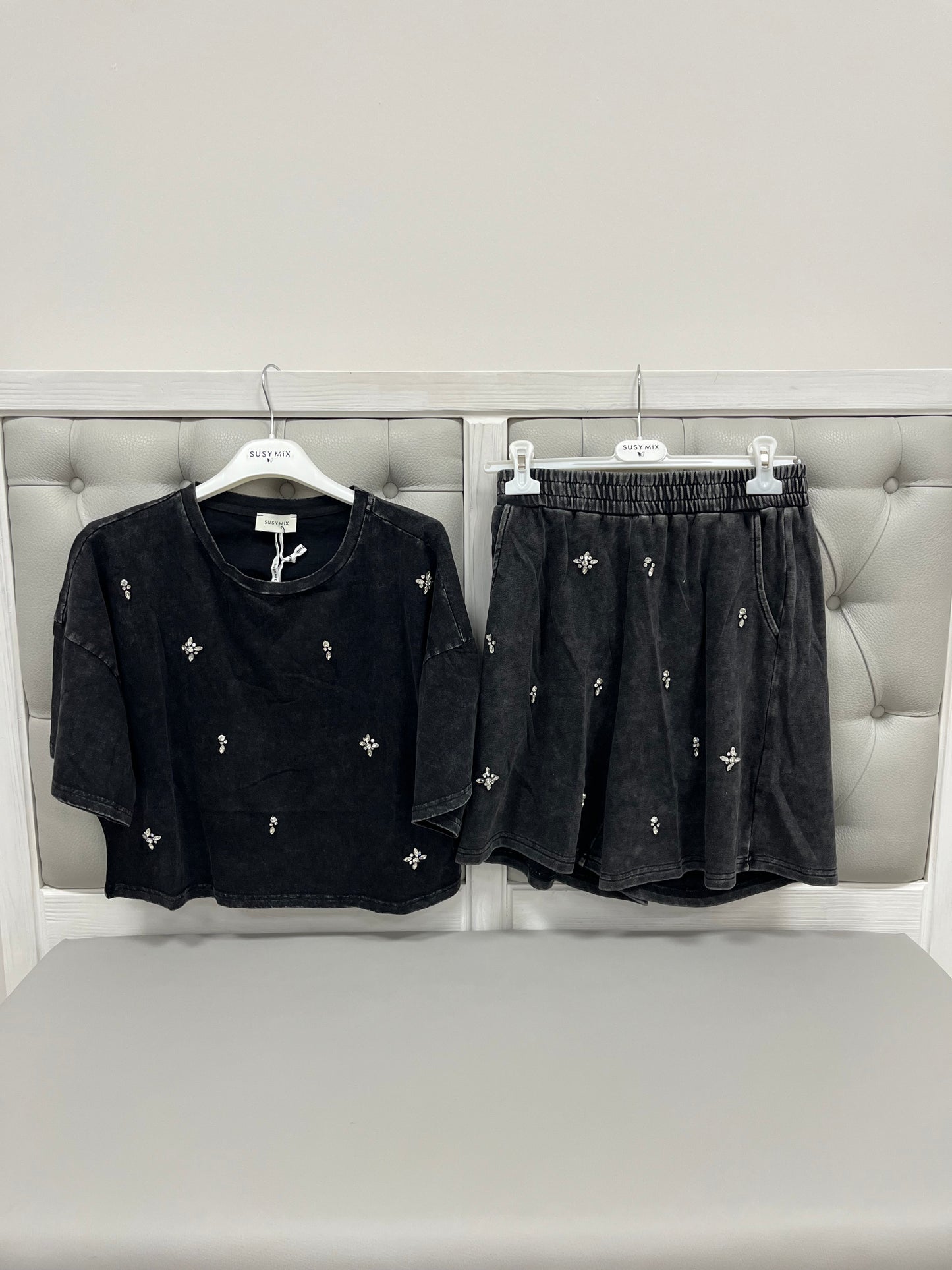 Susy Mix Completo con Strass Nero