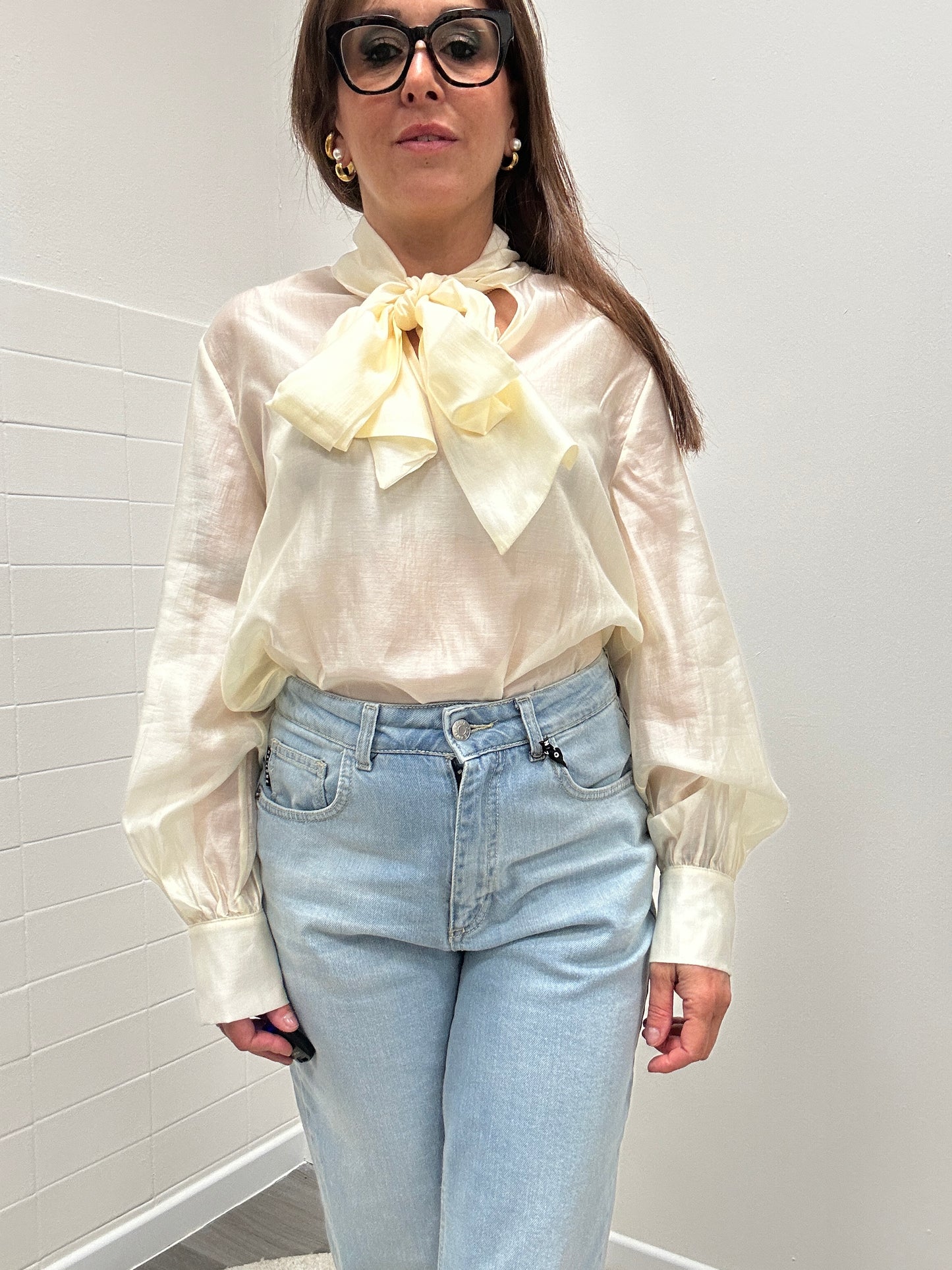 Haveone camicia con fiocco
