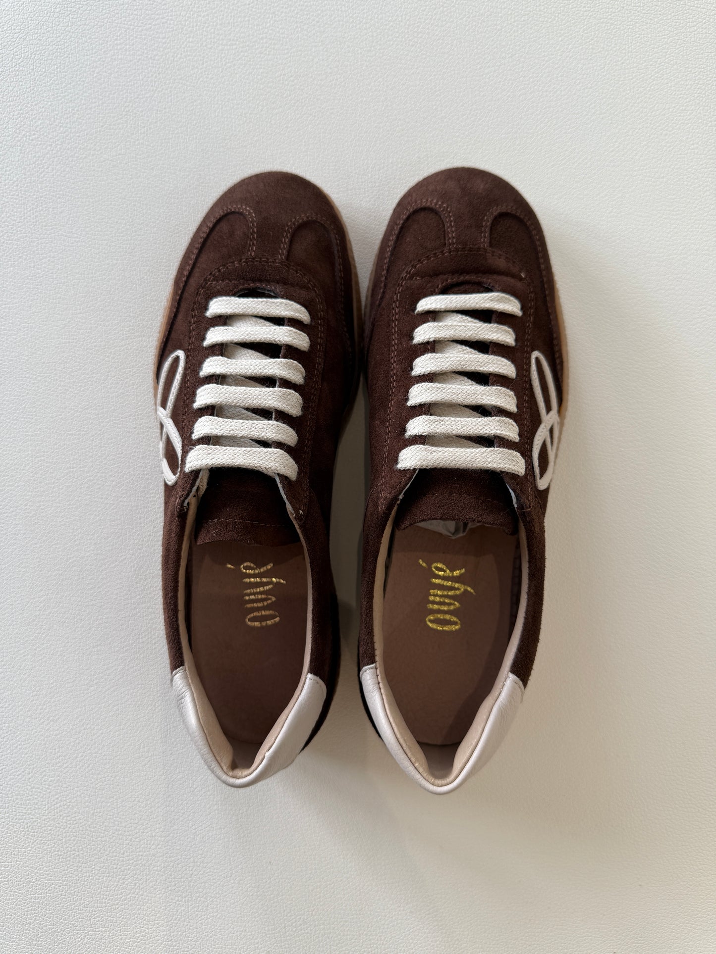 Ovyé Sneakers in Crosta Moro