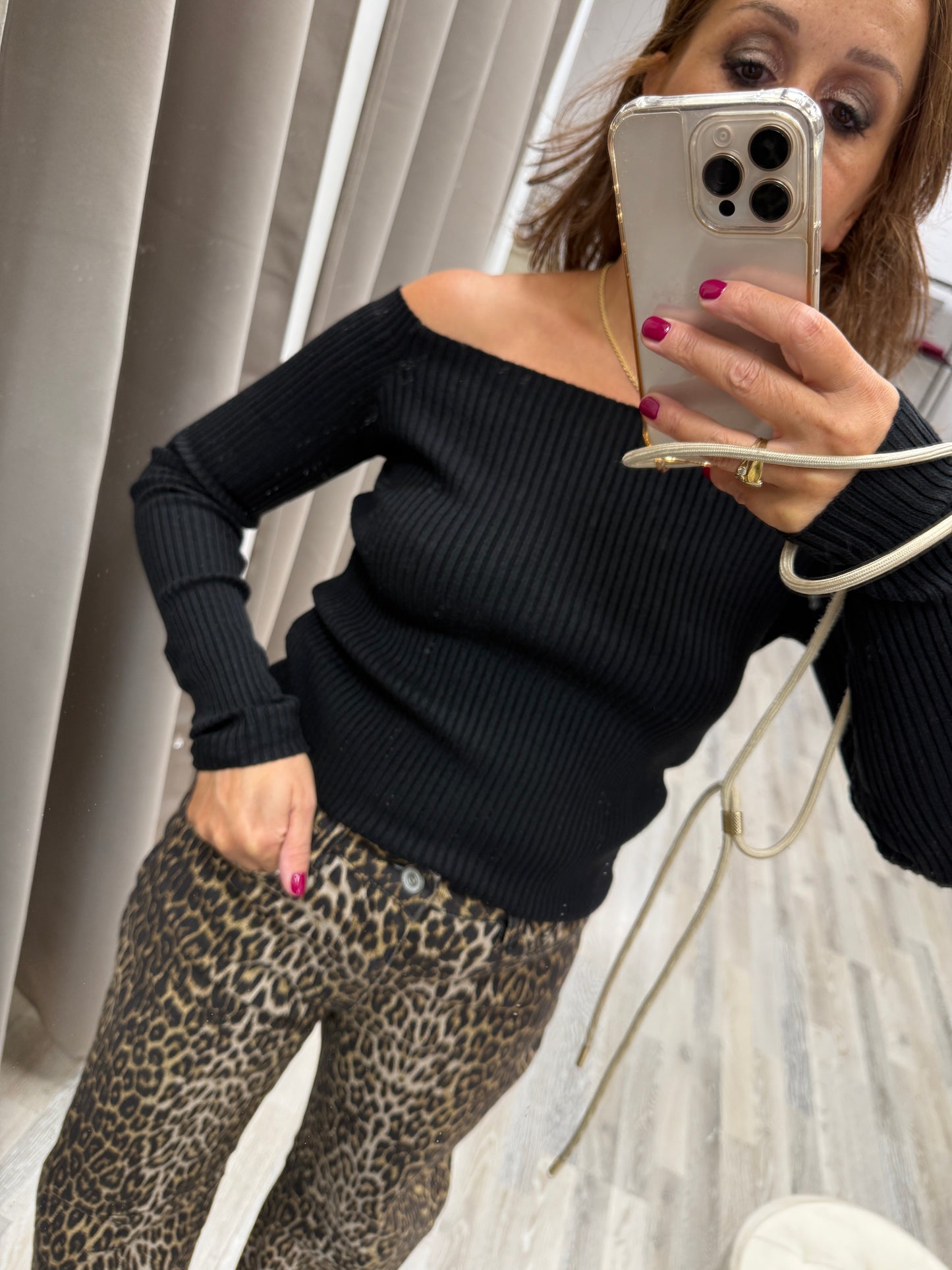 Maglia scollo shiffer Susy Mix nero