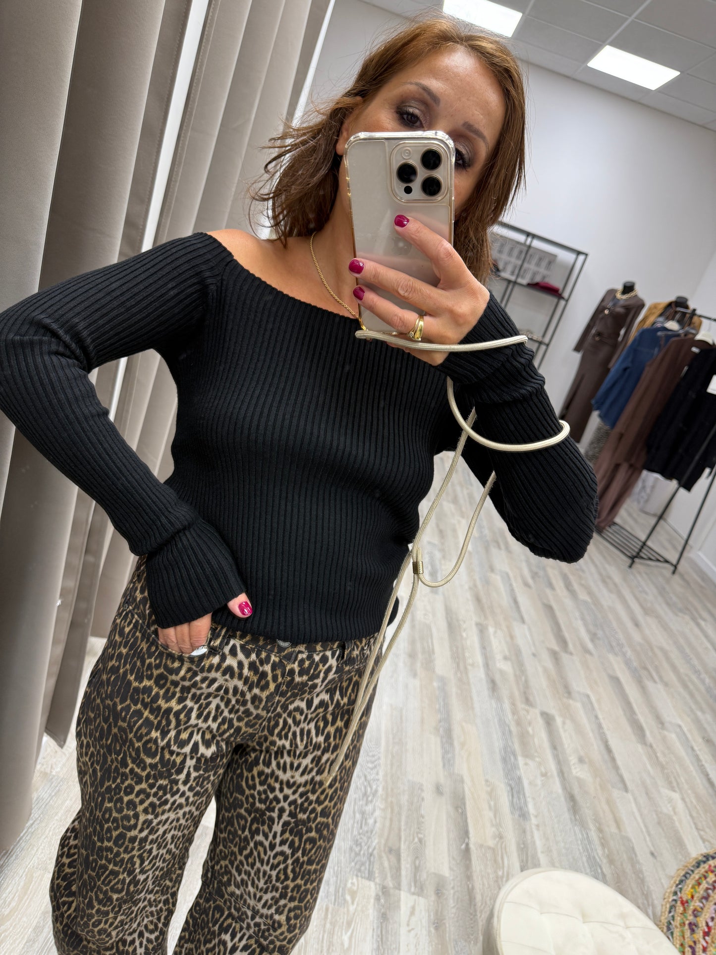 Maglia scollo shiffer Susy Mix nero