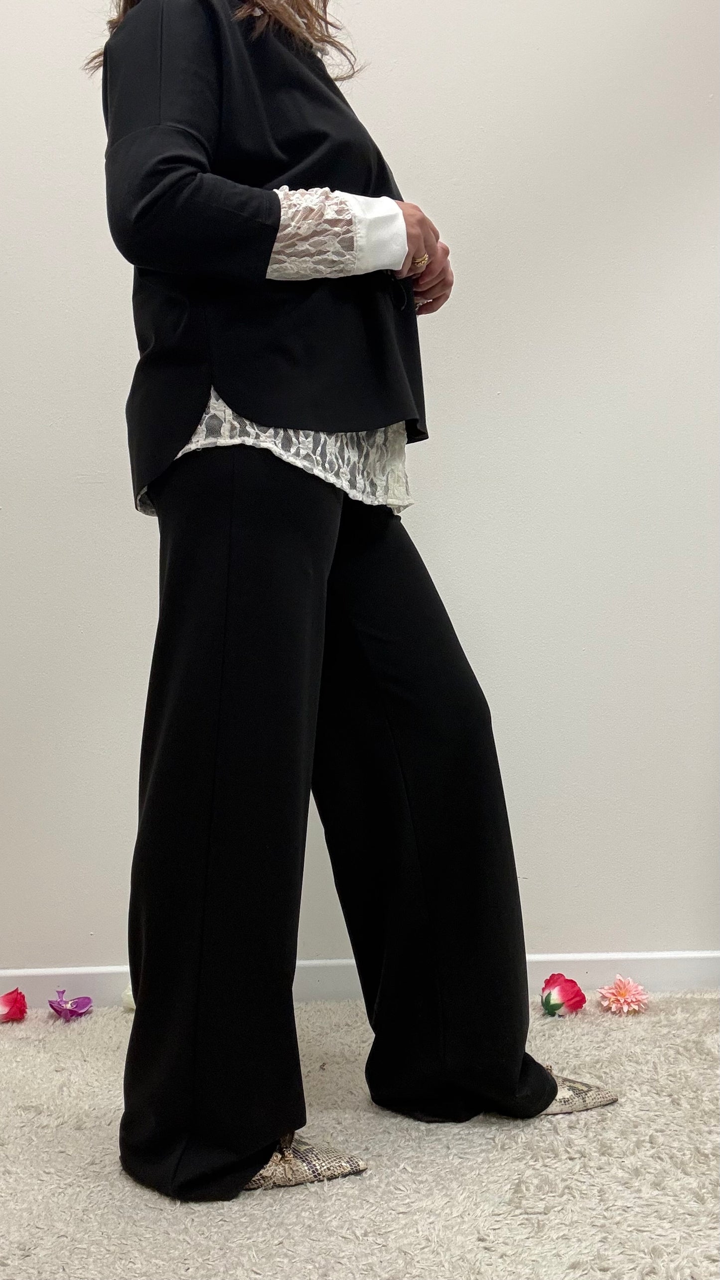 Completo blusa + pantaloni Extasy nero