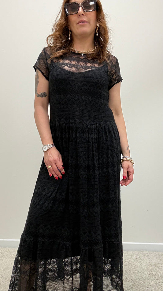 Abito pizzo con balze e sottoveste Susy Mix