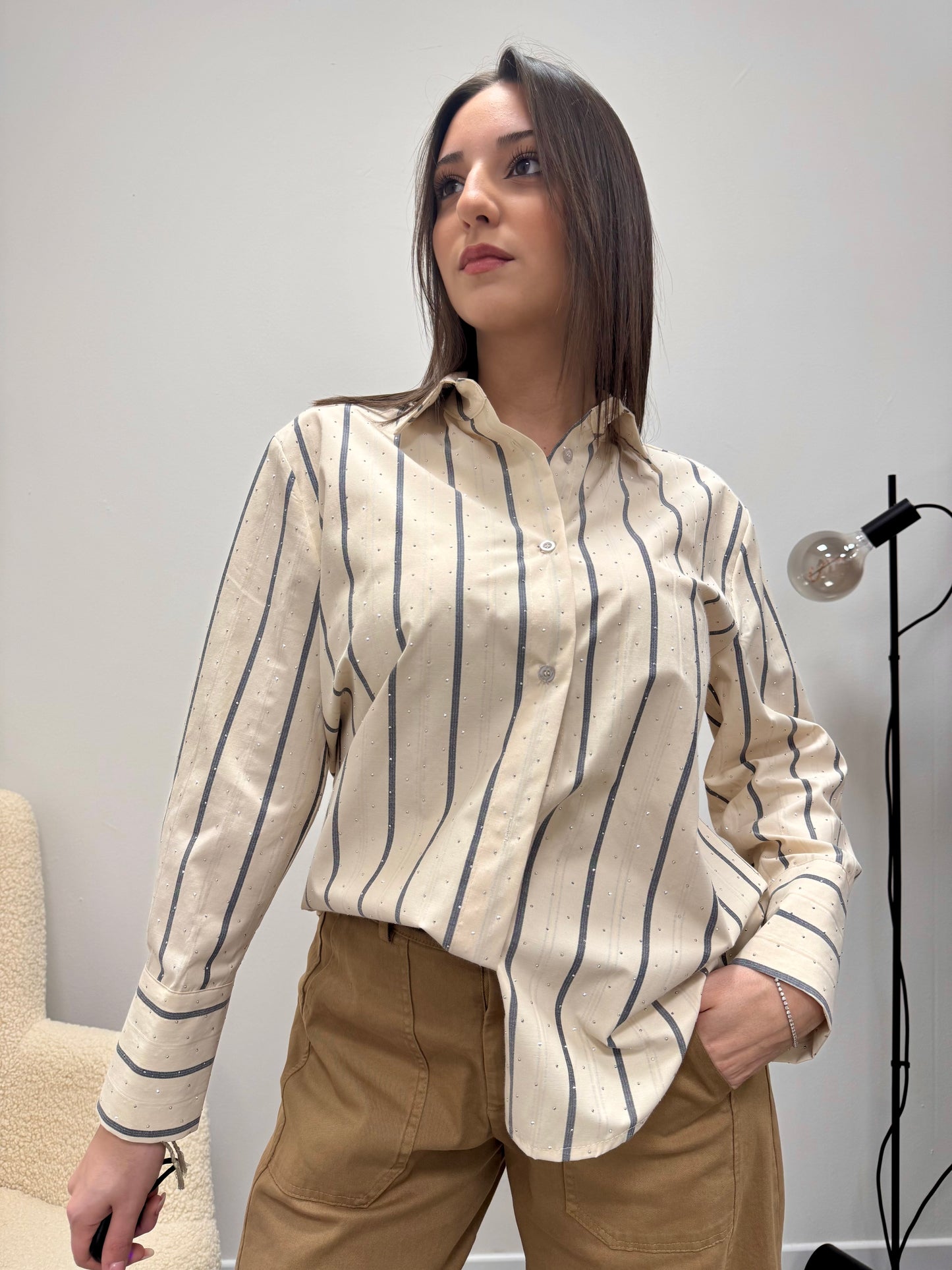 Camicia Righe burro e grigio con strass Haveone