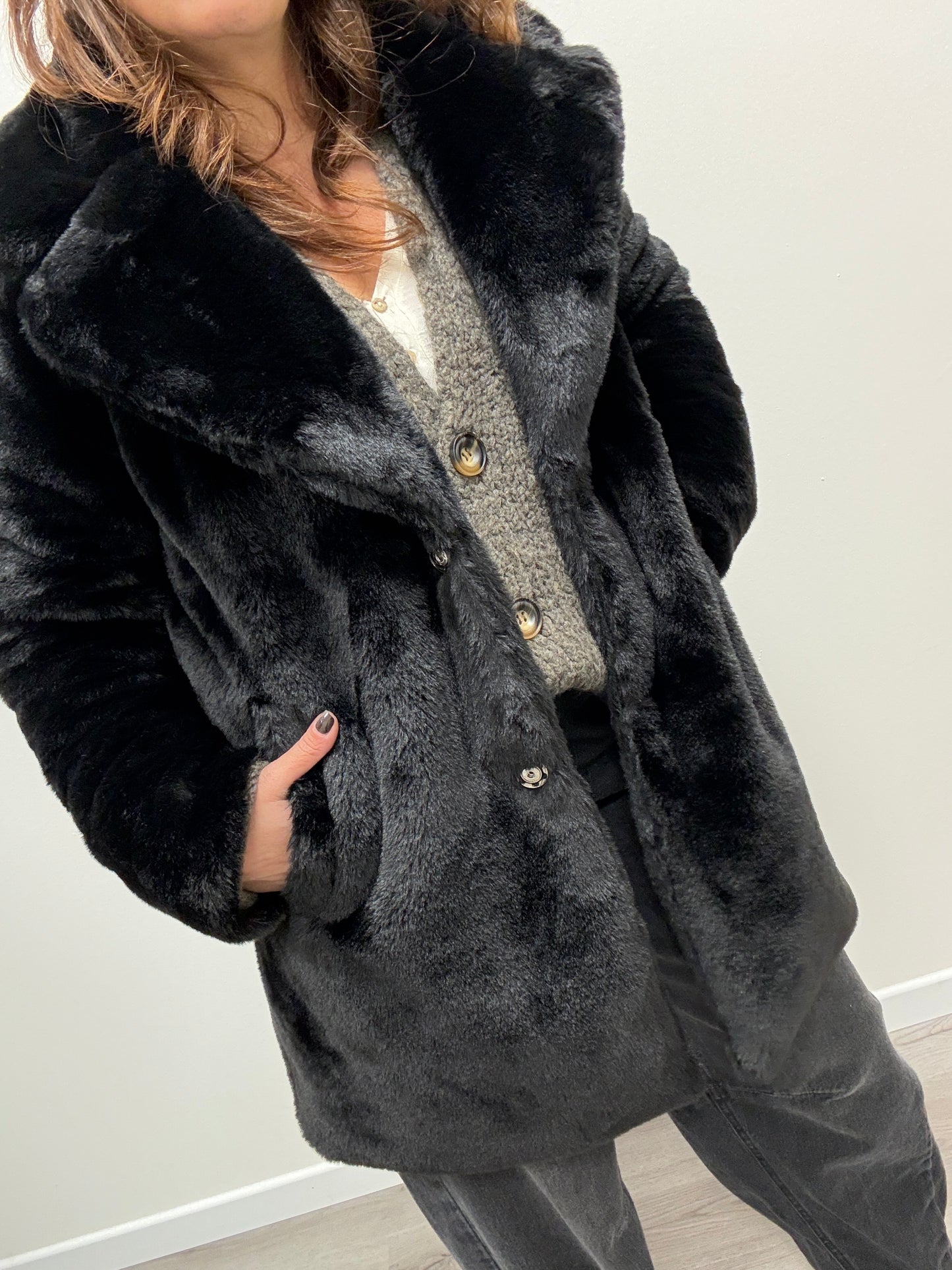 Pelliccia eco nero midi Haveone