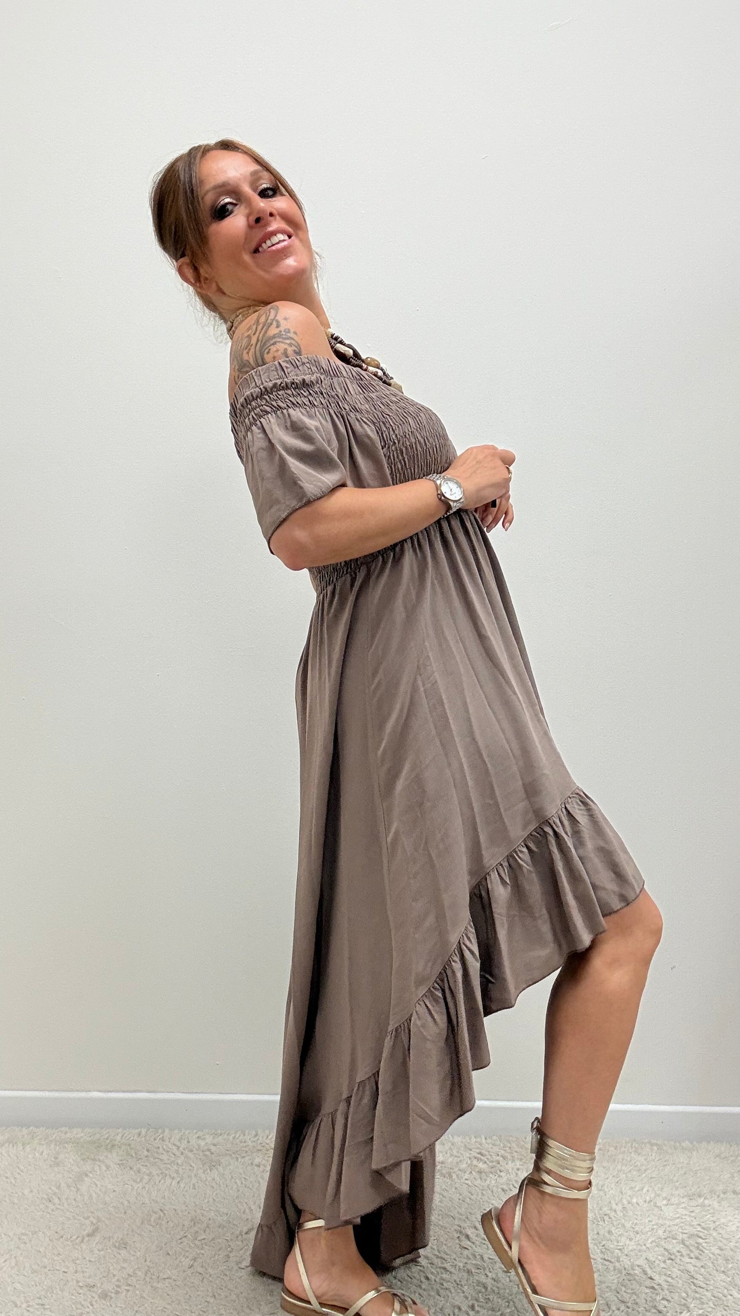 Abito shiffer con coda tortora Brend Atelier (Copia)
