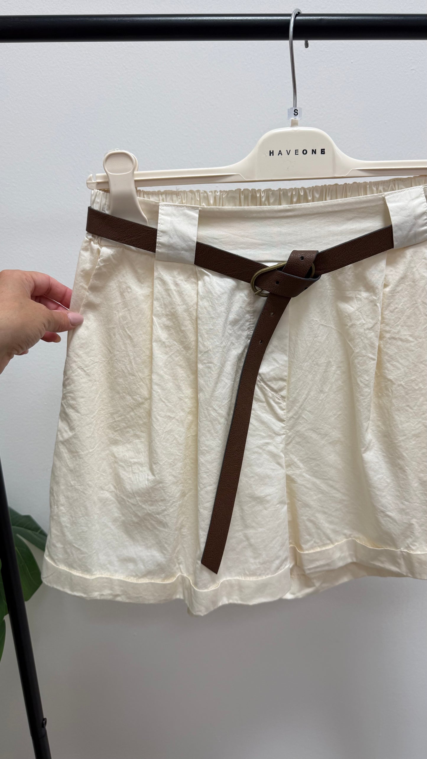 Shorts a Campana con Risvolto Burro HaveOne