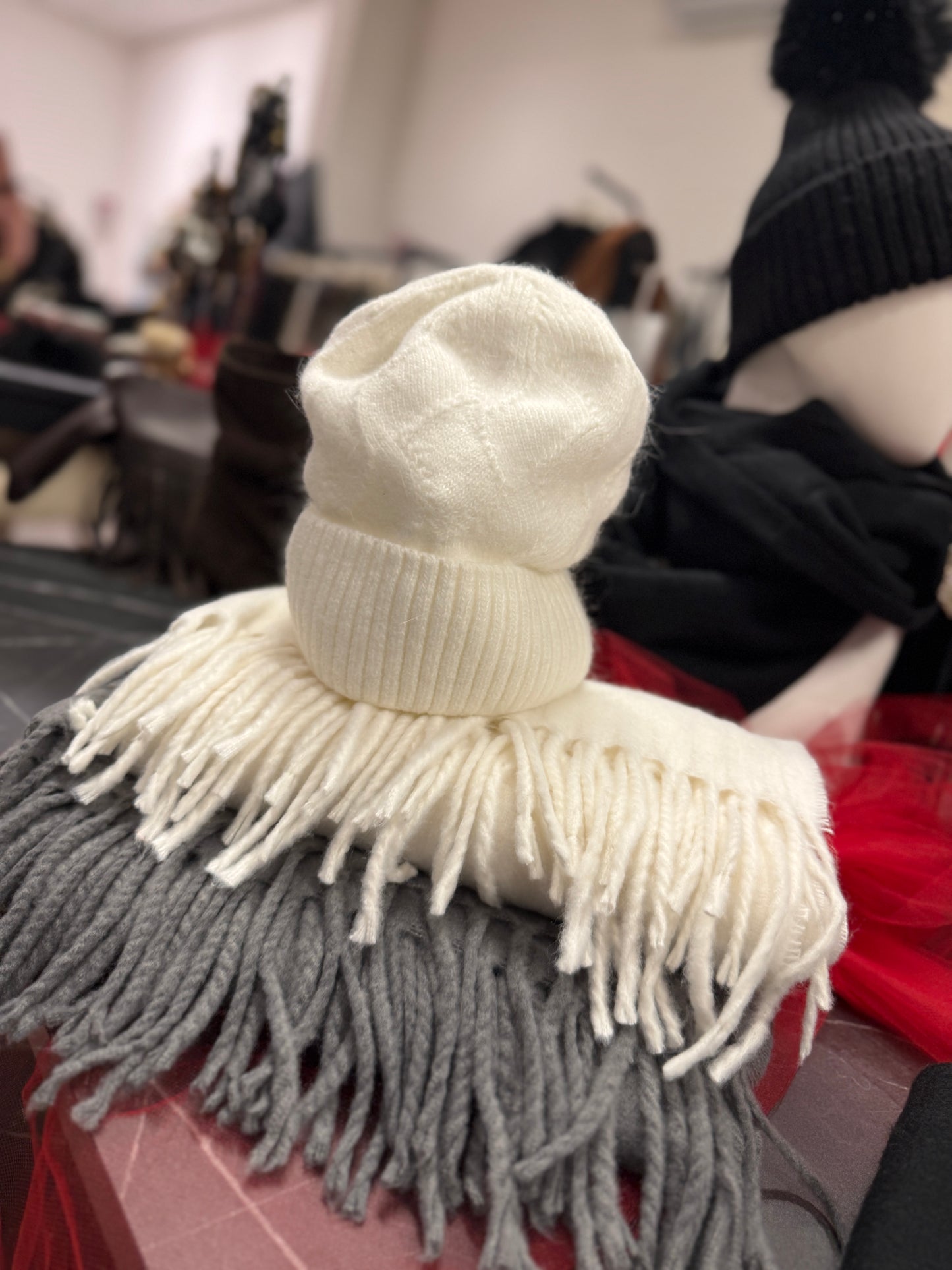 Set sciarpa cappellino burro Memoire