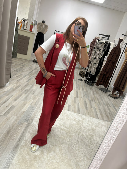 Susy mix completo gilet con spilla in lino rosso India