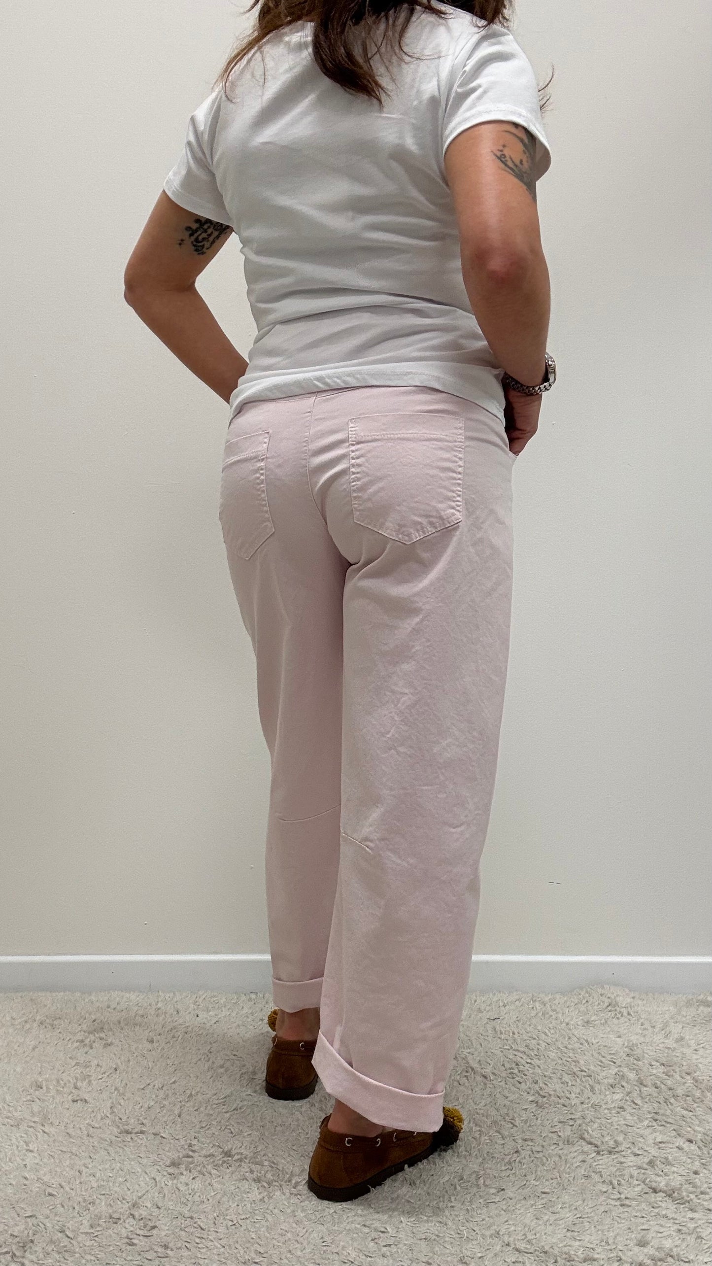 Jeans ovetto elastico in vita Motel rosa