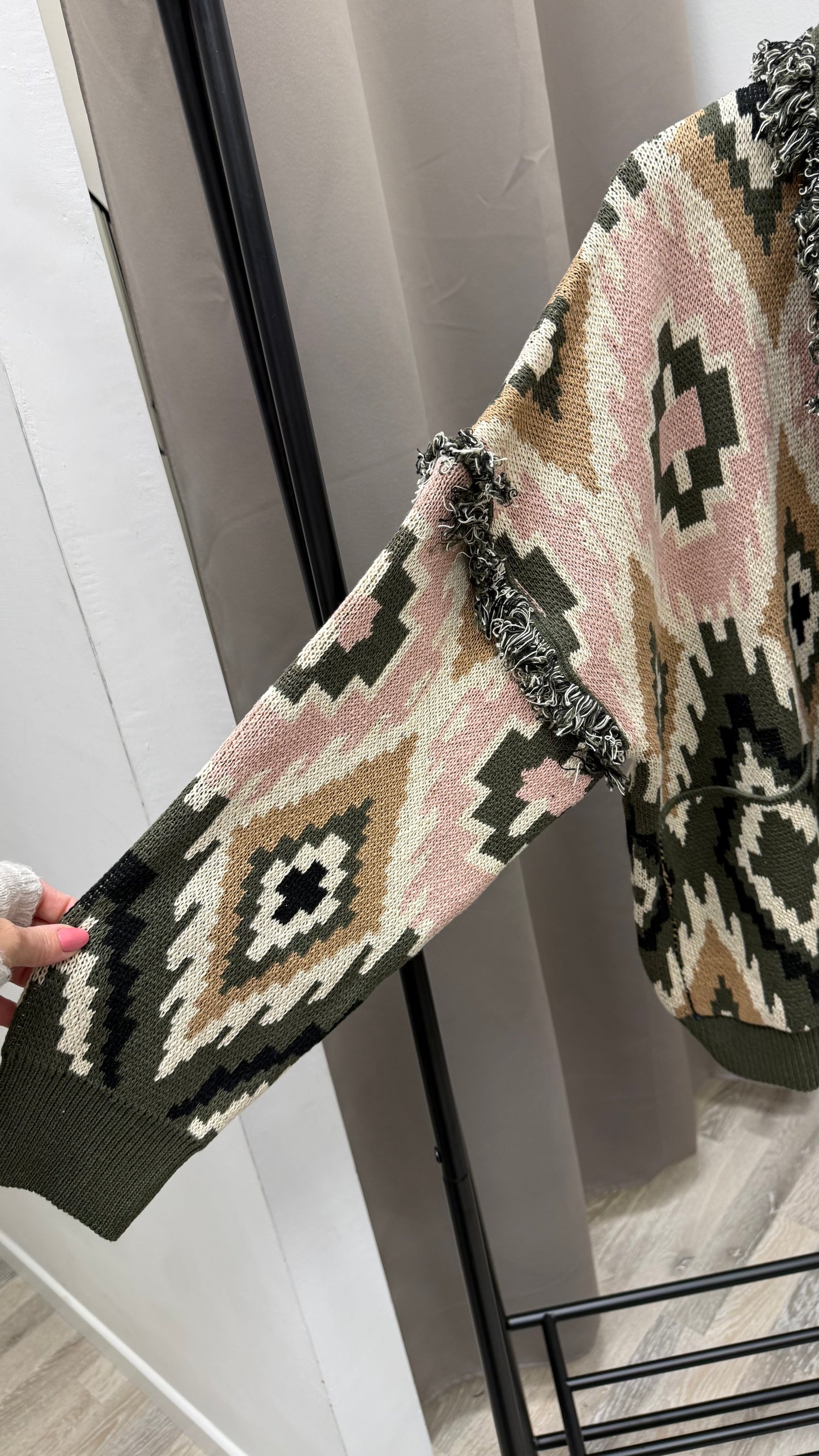 Cardigan Caban etnico frange verde Tensione In