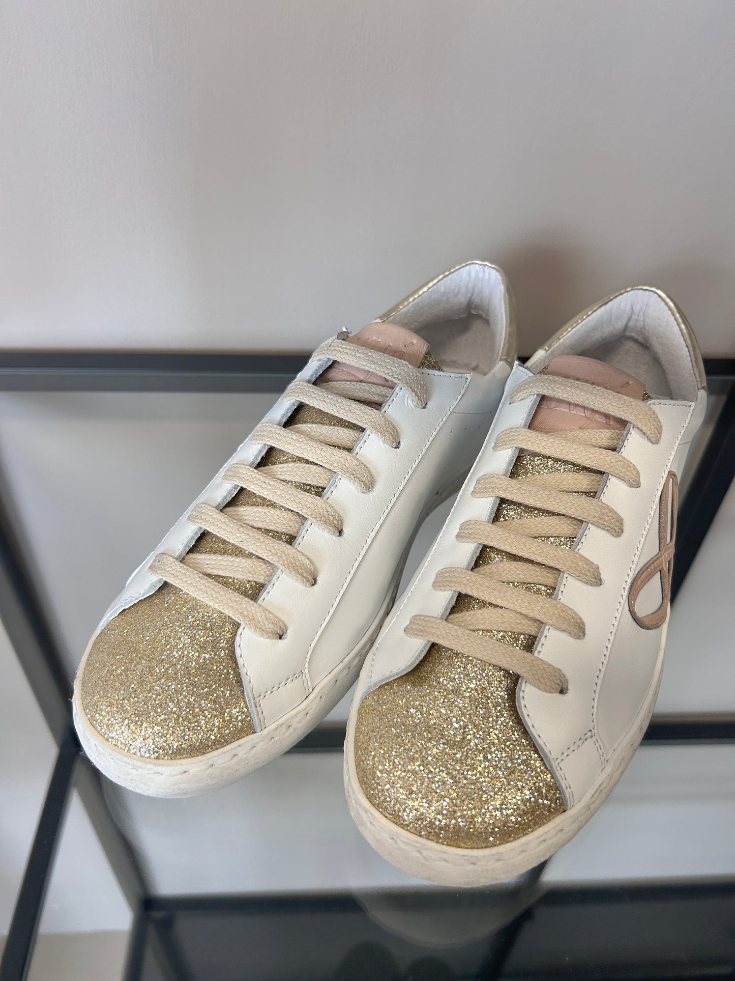 Sneaker glitter oro e rosa in pelle Ovyè