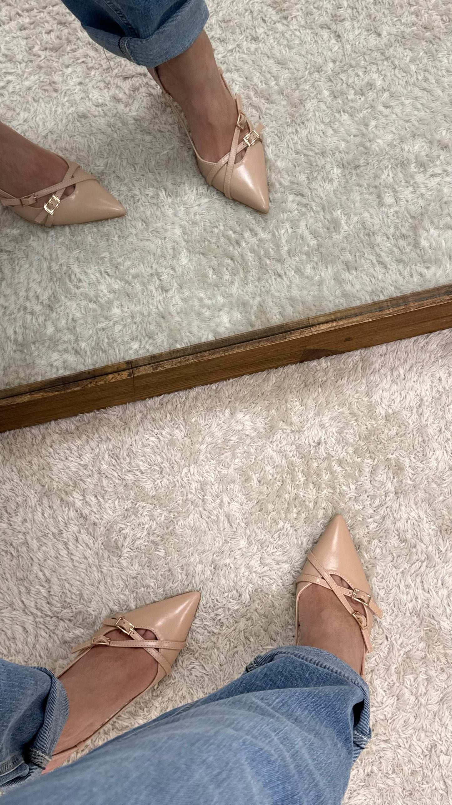 Sling back con fibbie nude