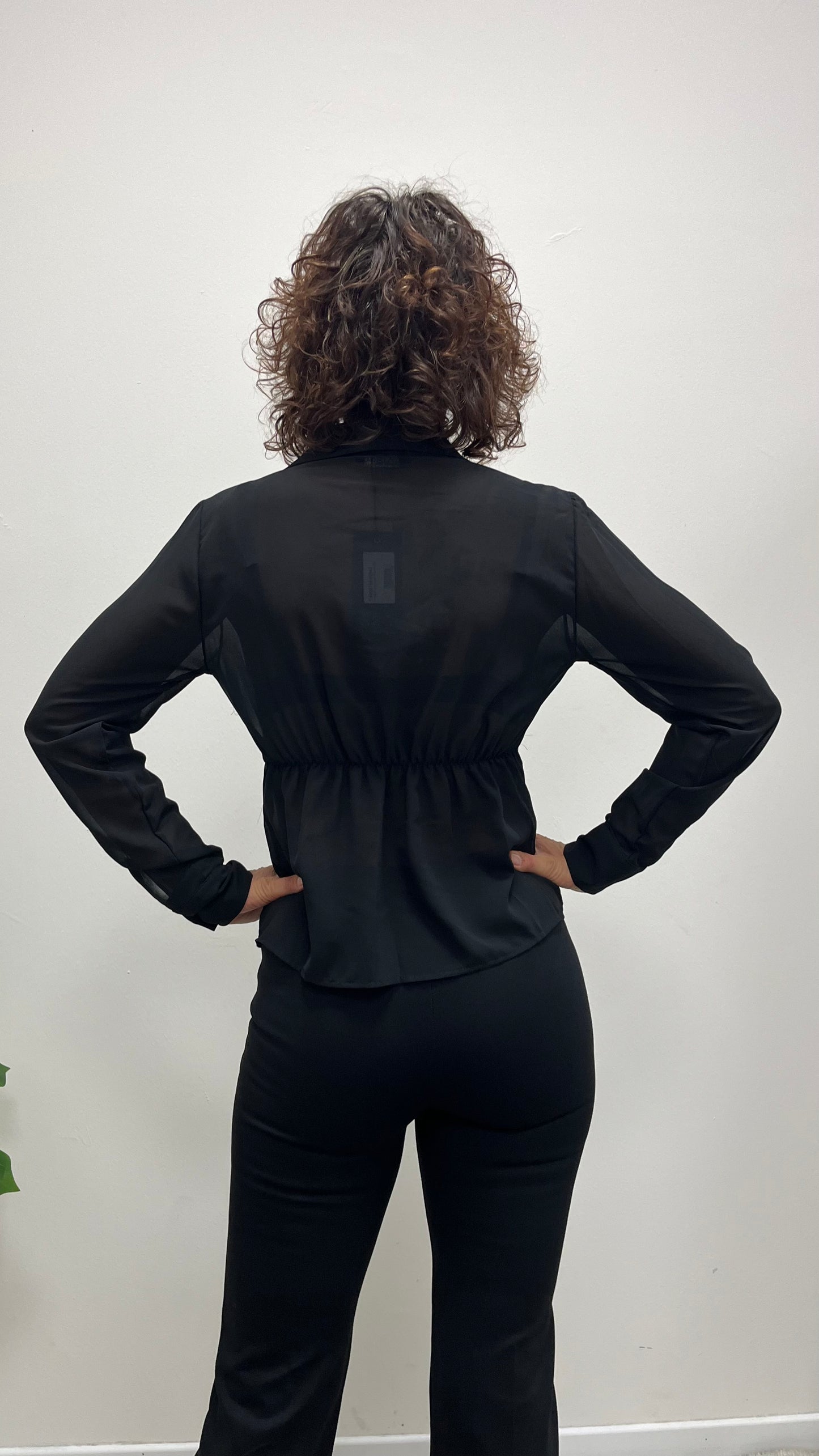 Camicia in georgette con nodo Extasy nera