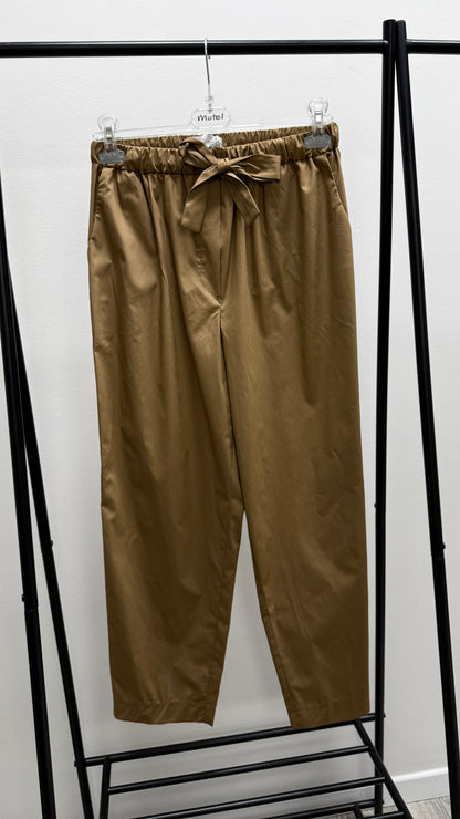 Pantaloni dritto paracadute con fiocco Motel