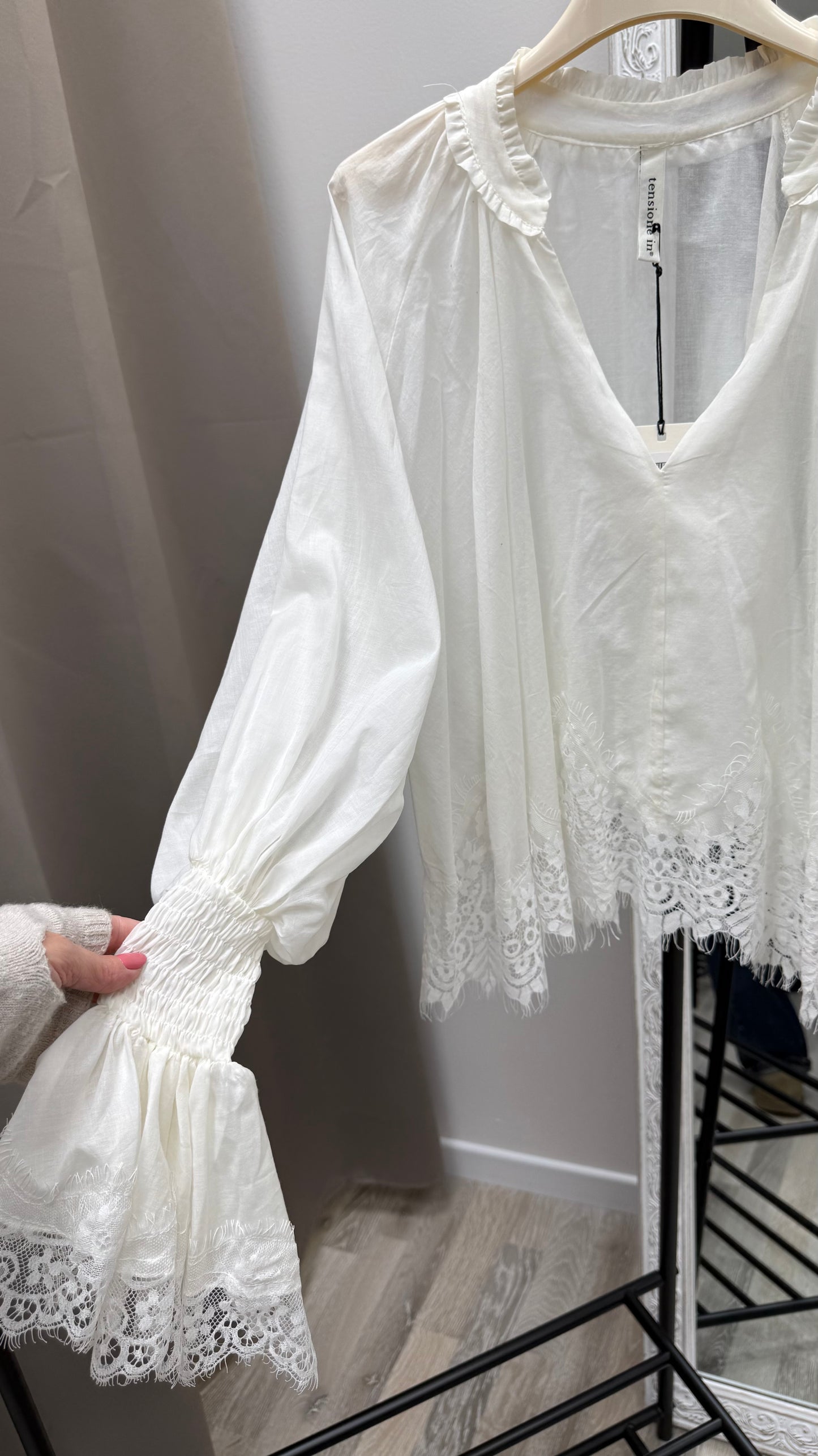 Camicia burro con manica pizzo Tensione In