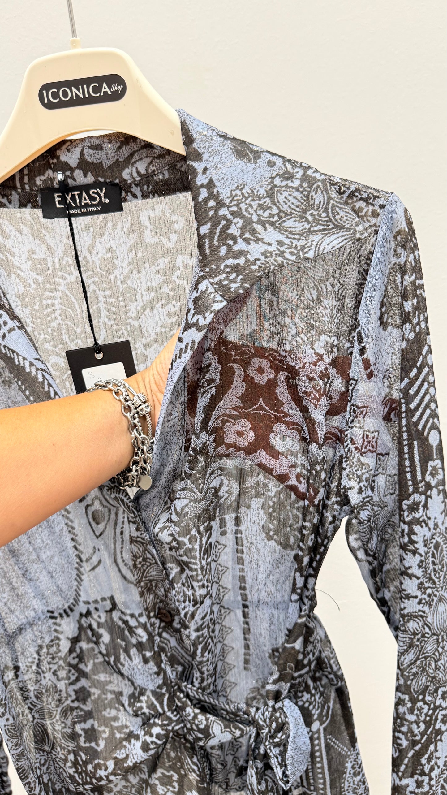 Camicia georgette fantasia con nodo Extasy azzurro moro e lurex