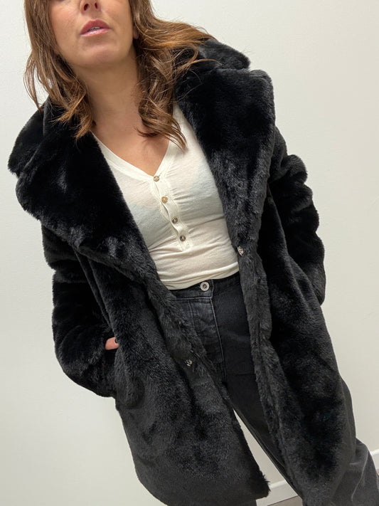 Pelliccia eco nero midi Haveone