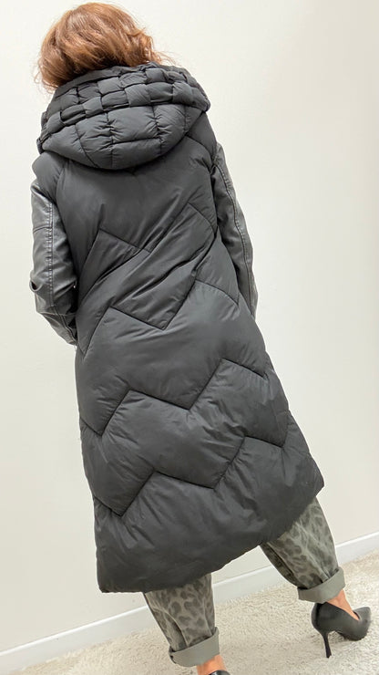 Gilet trapuntato con cappuccio Extasy nero