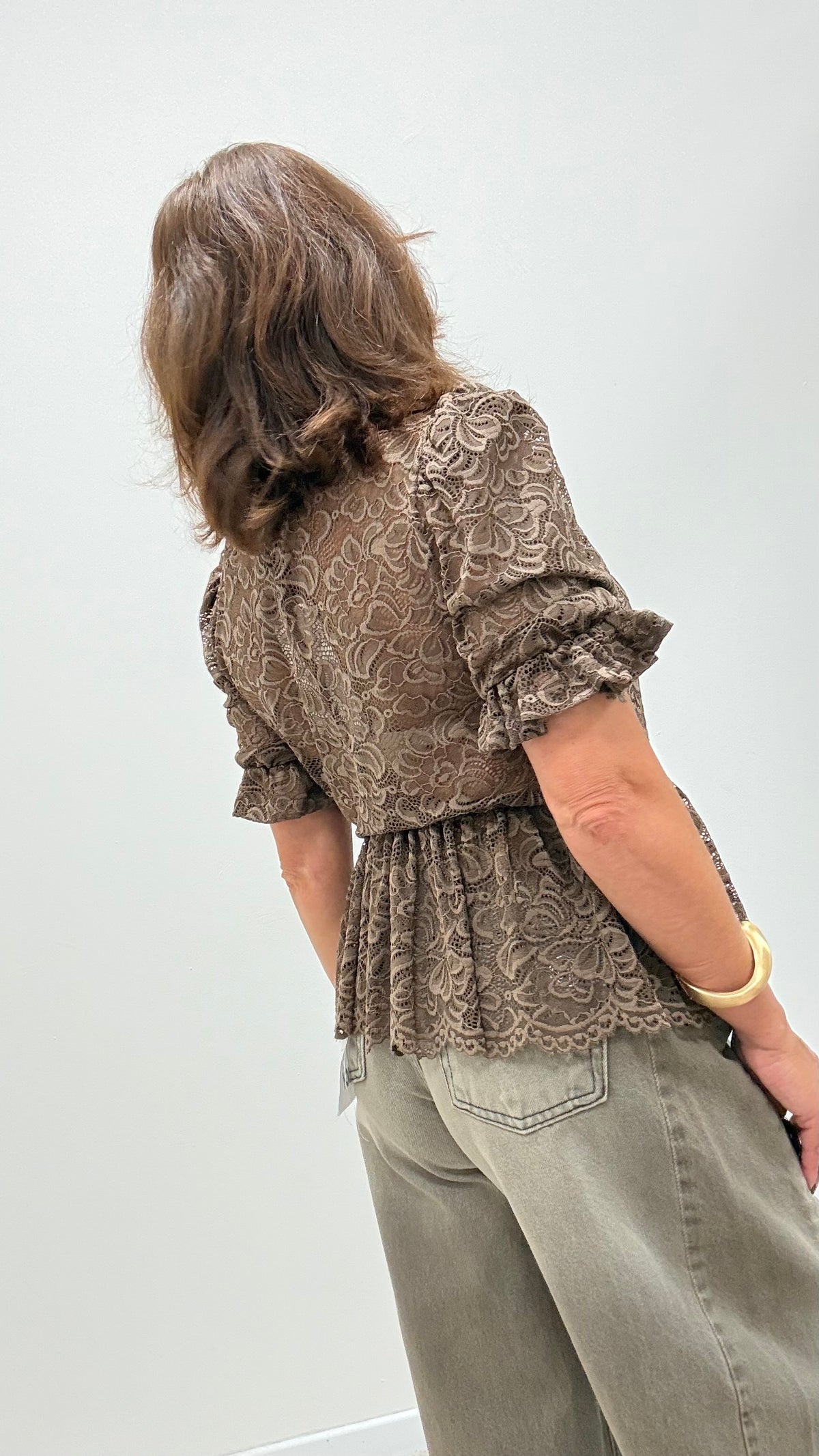 T-shirt pizzo manica sbuffo HaveOne TPA-R006 moro