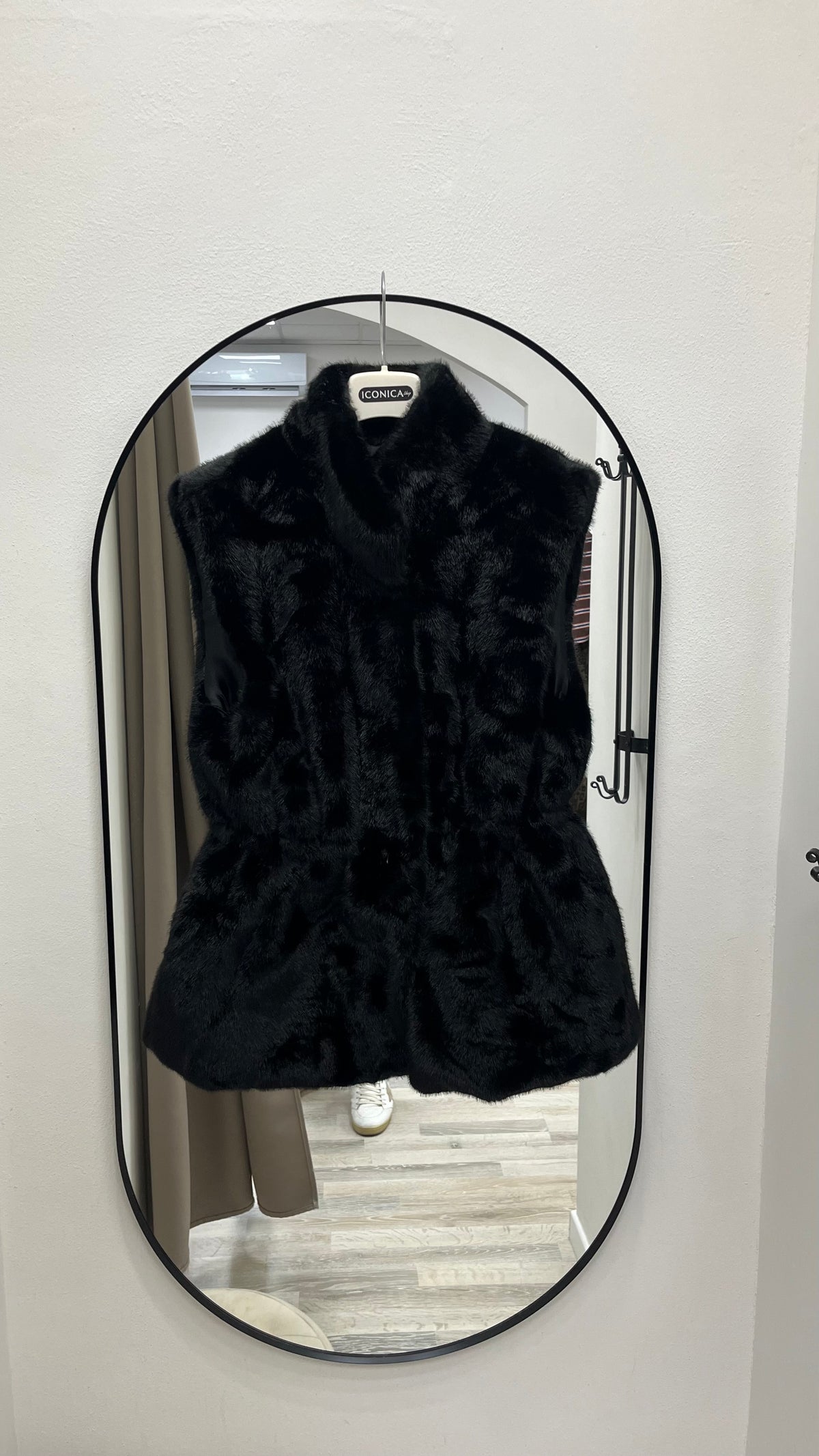Gilet ecopelliccia arricciato Nero Susy Mix
