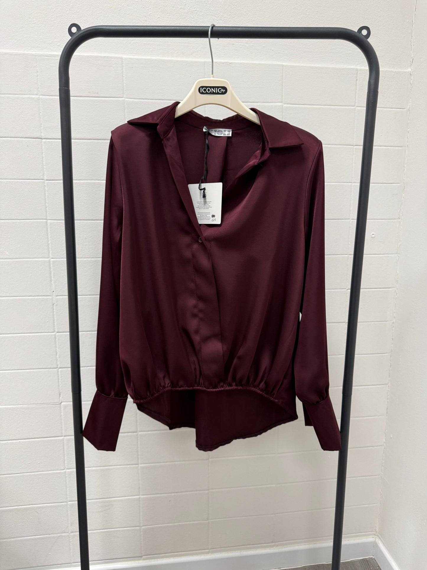Camicia blusa raso satin arricciata sul davanti vino Memoire
