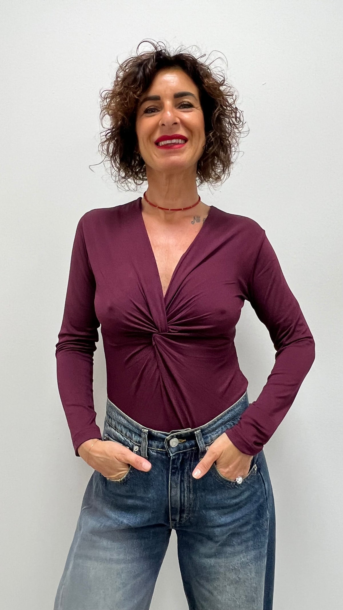 Maglia in viscosa con nodo Susy Mix bordeaux