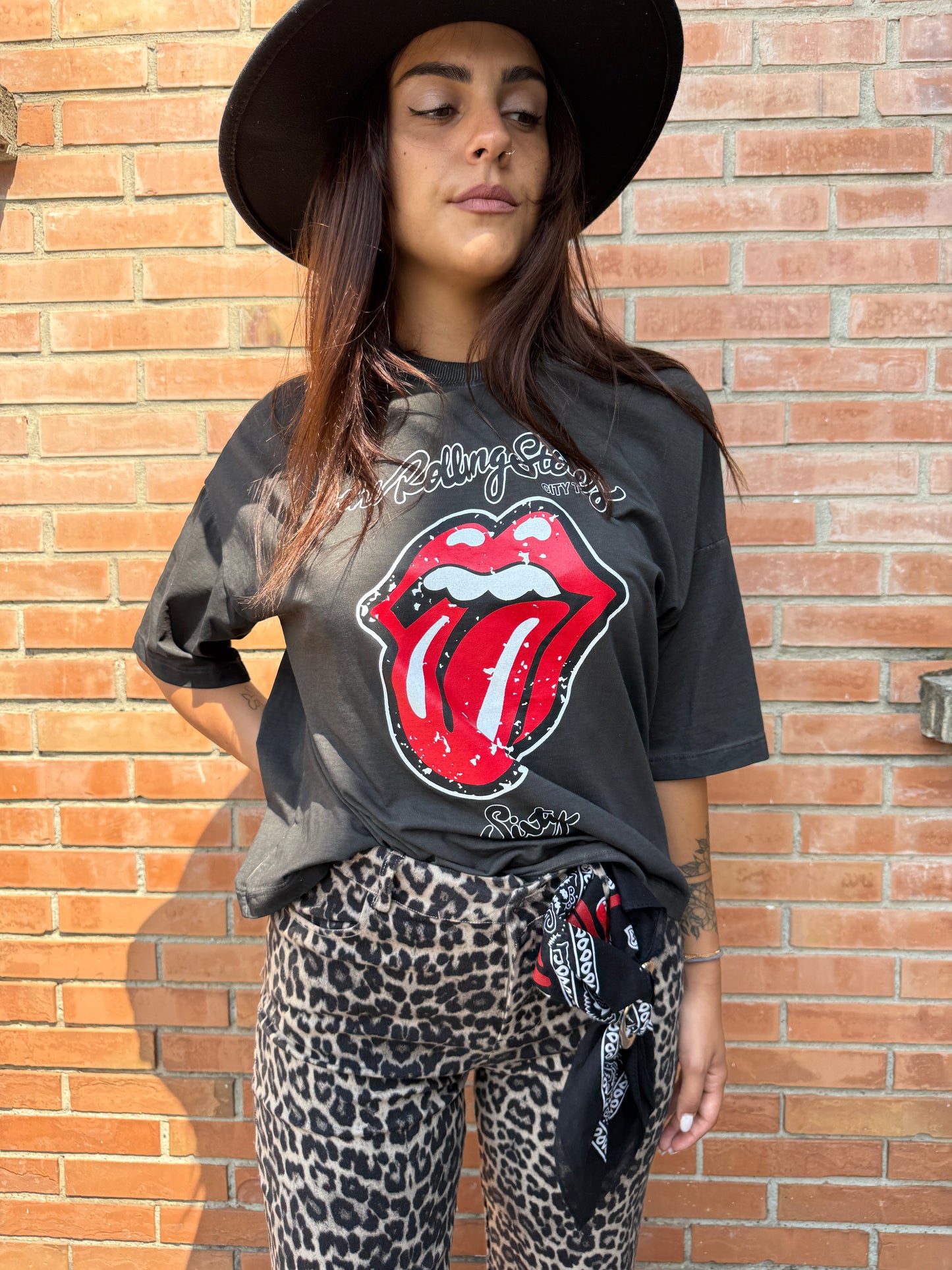 HaveOne T-Shirt Over con Stampa Rock e Roll Grigia