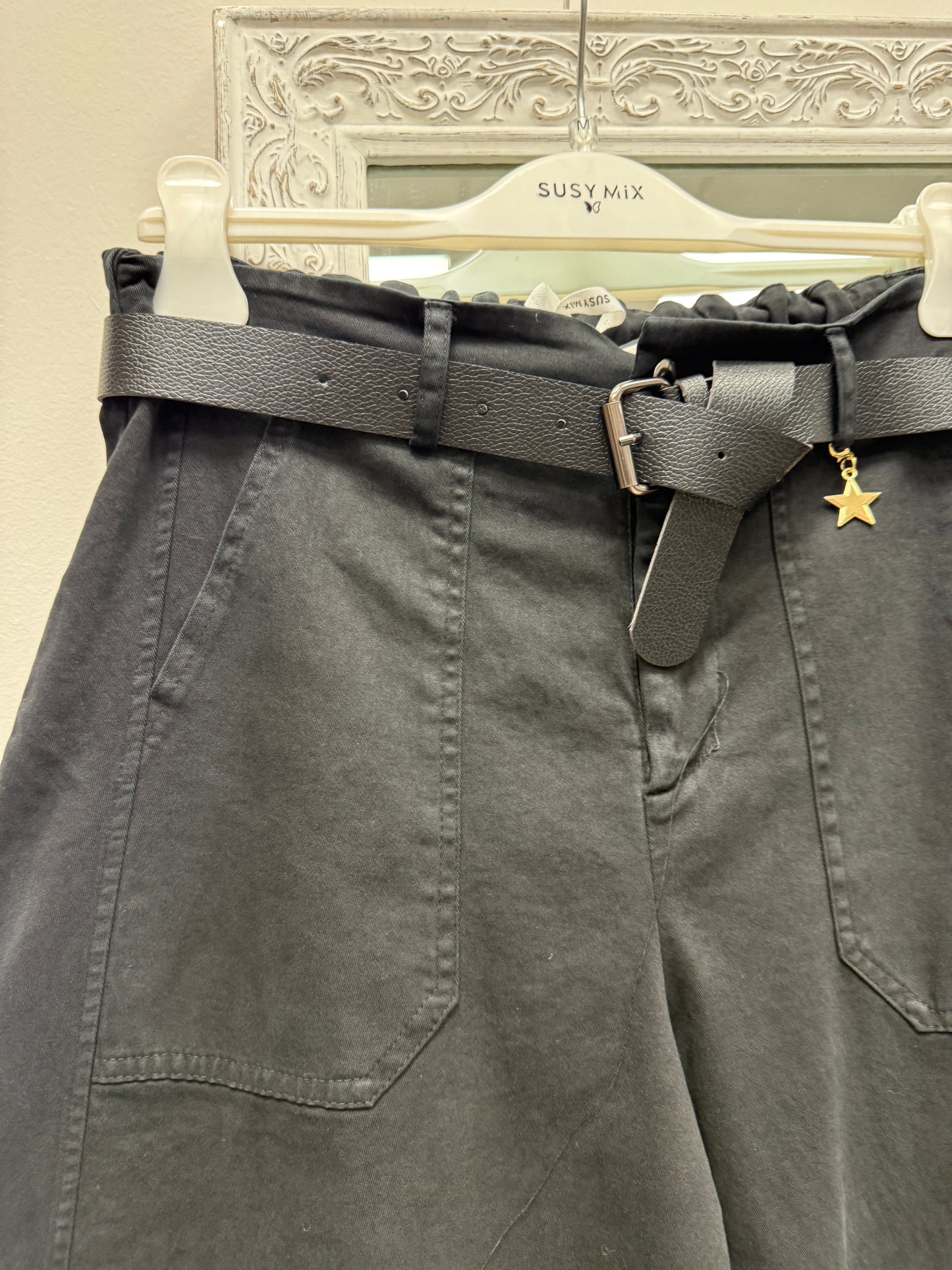 Pantaloni ovetto con cintura nero Susy Mix